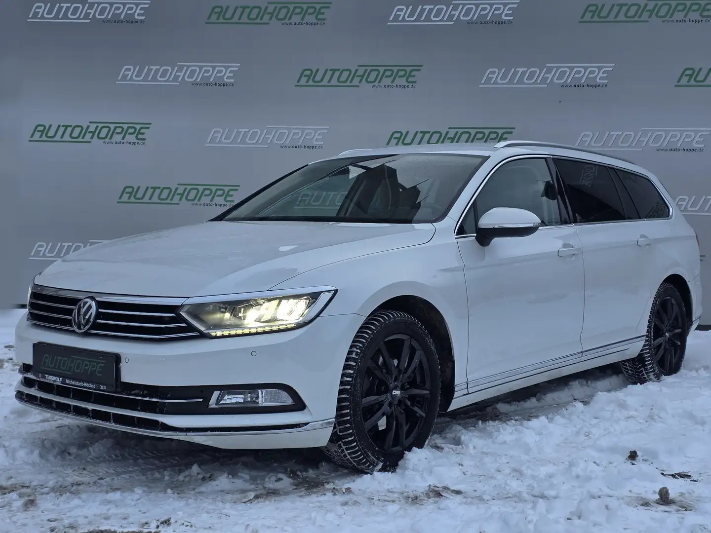 Volkswagen Passat Variant Highline DSG, DAB+, 8 Räder auf Alu, el. Heckkl Weiß - 1