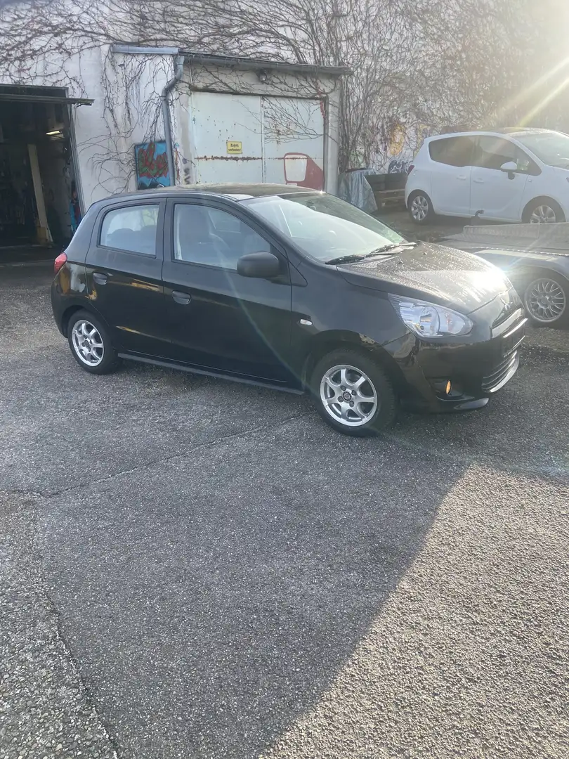 Mitsubishi Space Star - 1