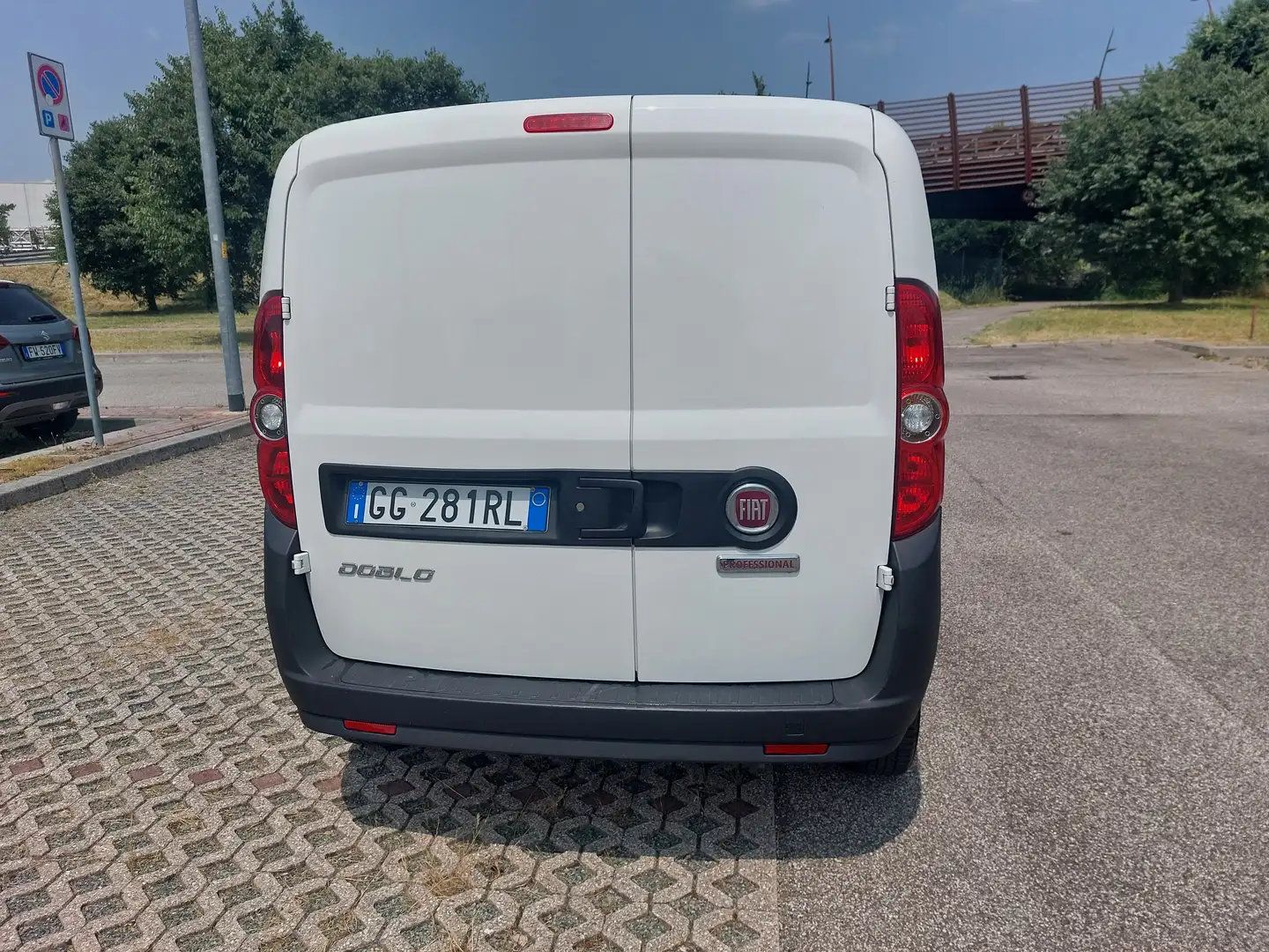 Fiat Doblo CARGO  4P / VETT. CH1 LOUNGE 1.3 MJET 95CV E6D SeS Bianco - 2