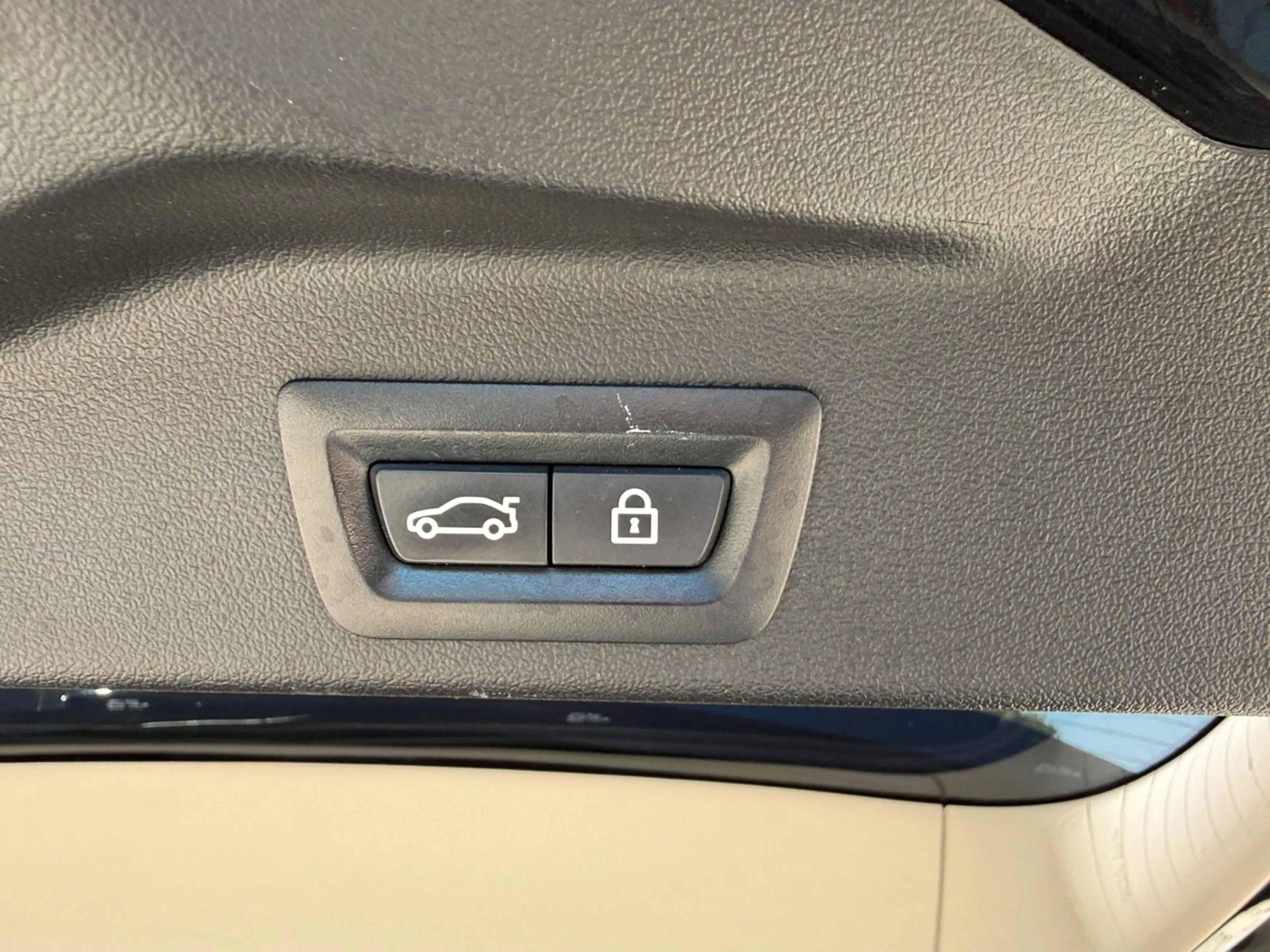 BMW X5 Luftfederung | Pano | Leder | Soft-Close | TÜV — photo 15