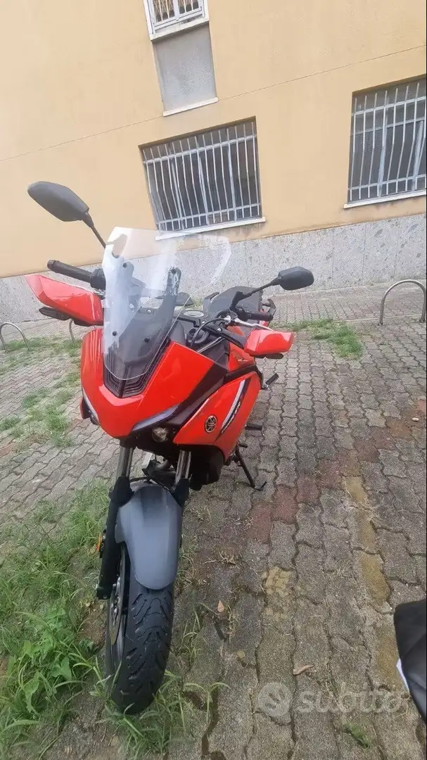Yamaha Tracer 7 Rouge - 2