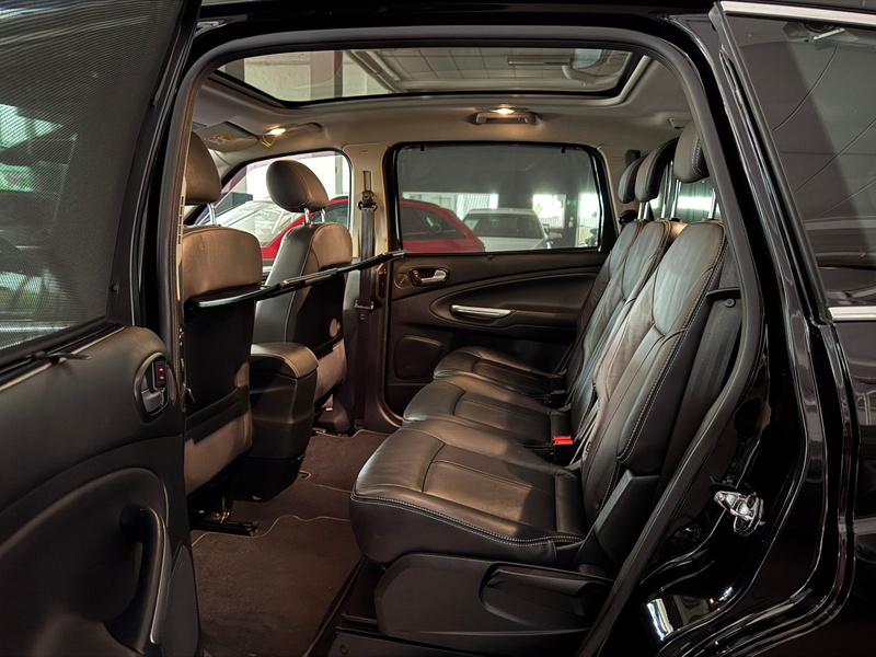 Ford S-Max S-MAX AUTOMATIK SPORTPAKET TITANIUM X VOLL — photo 13