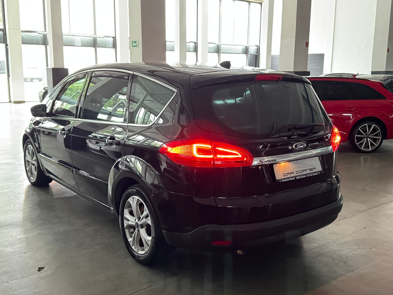 Ford S-Max S-MAX AUTOMATIK SPORTPAKET TITANIUM X VOLL — photo 4