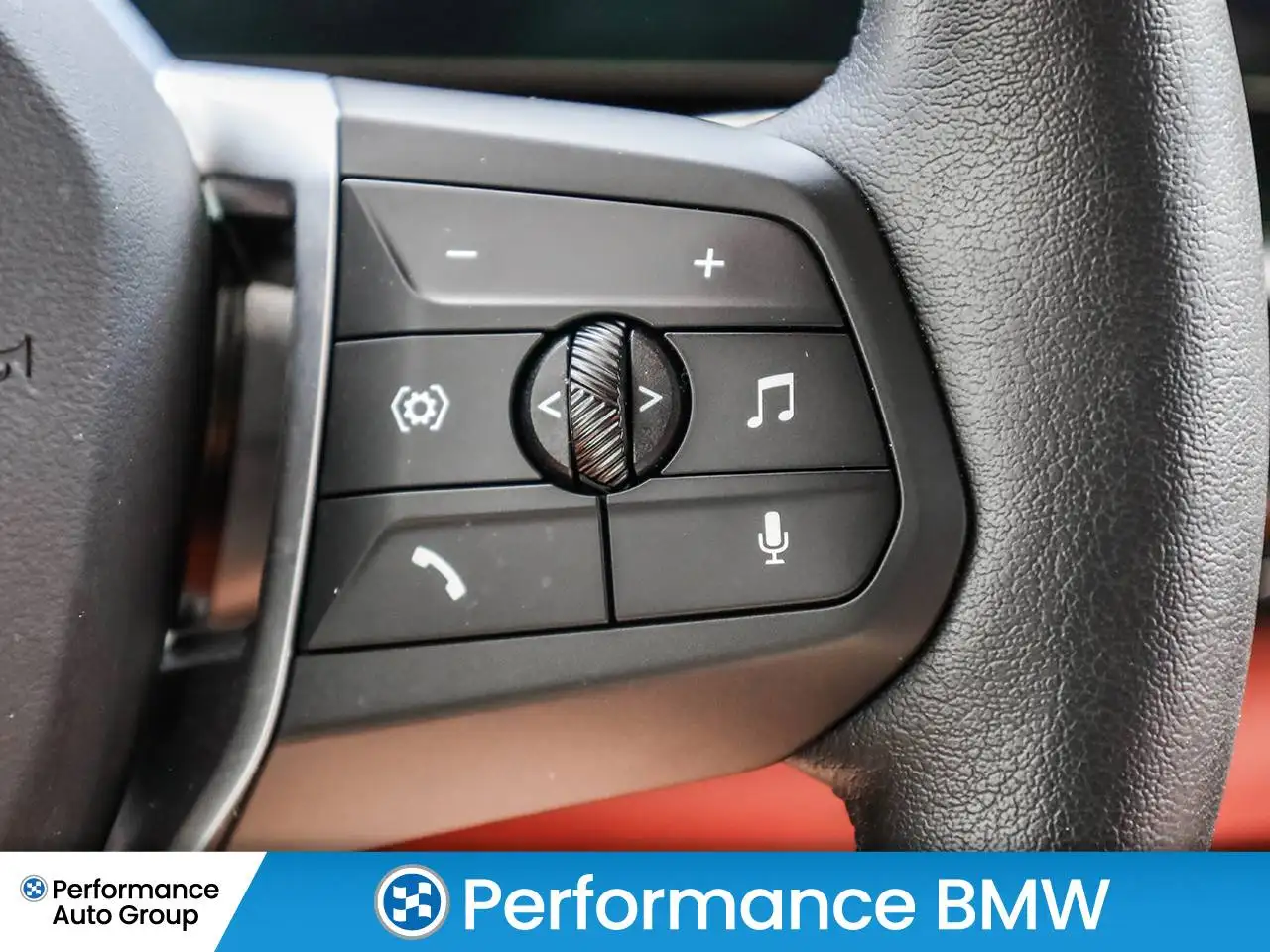 BMW X1 снимка BMW X1