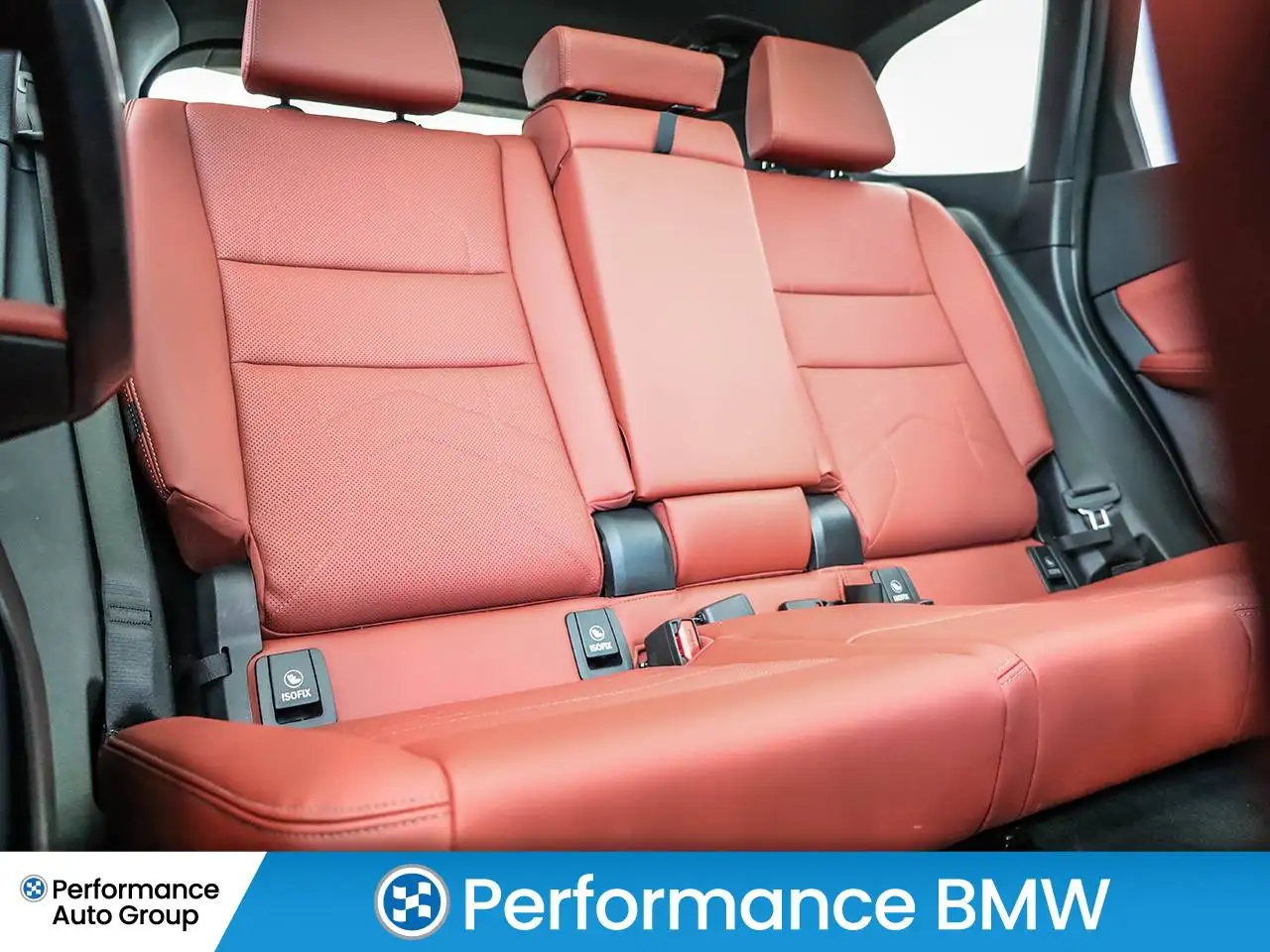 BMW X1 снимка BMW X1