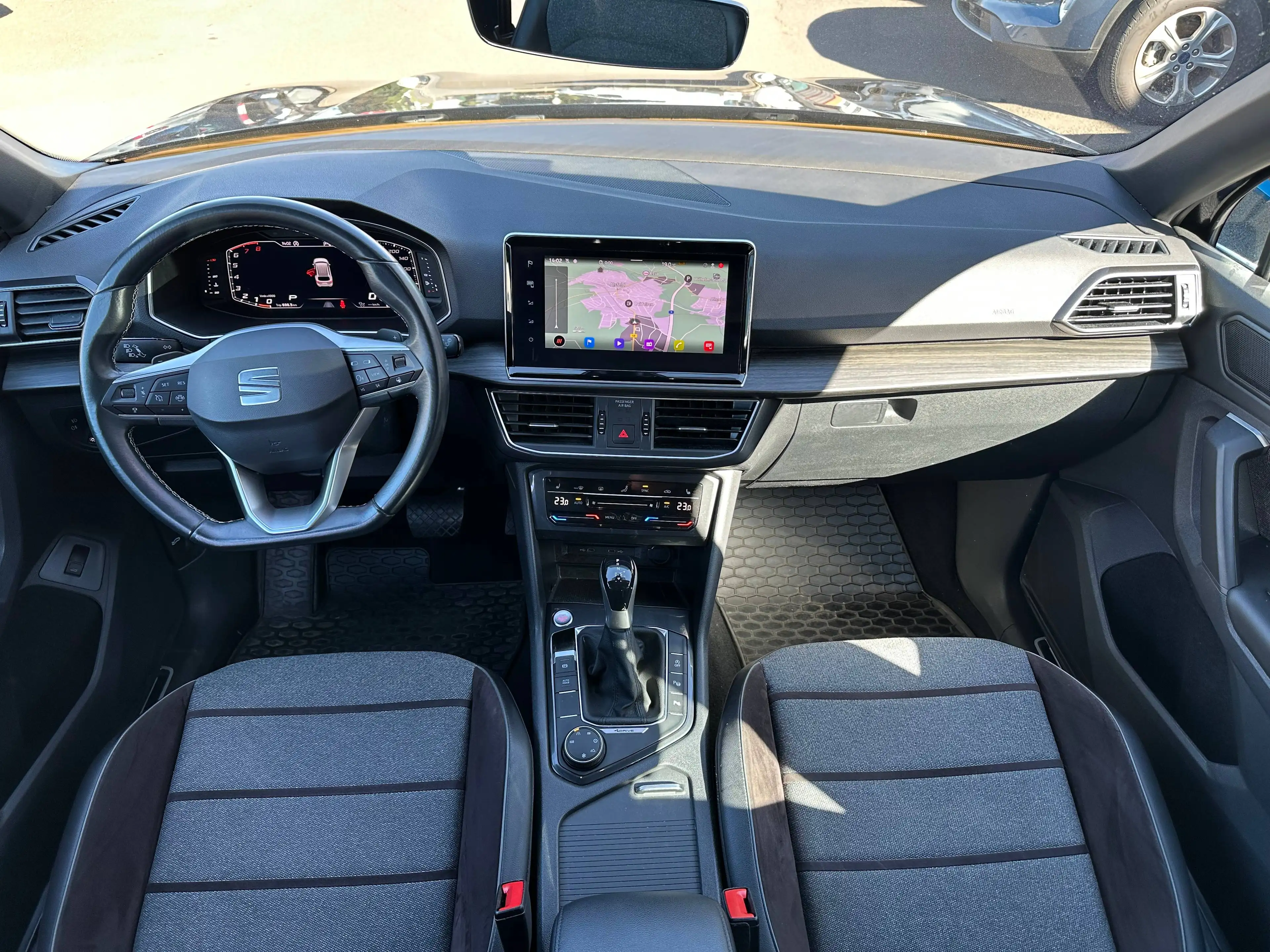 SEAT Tarraco Xcellence 4Drive 2.0 TSI *AHK, LED, Navi, 7-Sitzer...* — photo 10