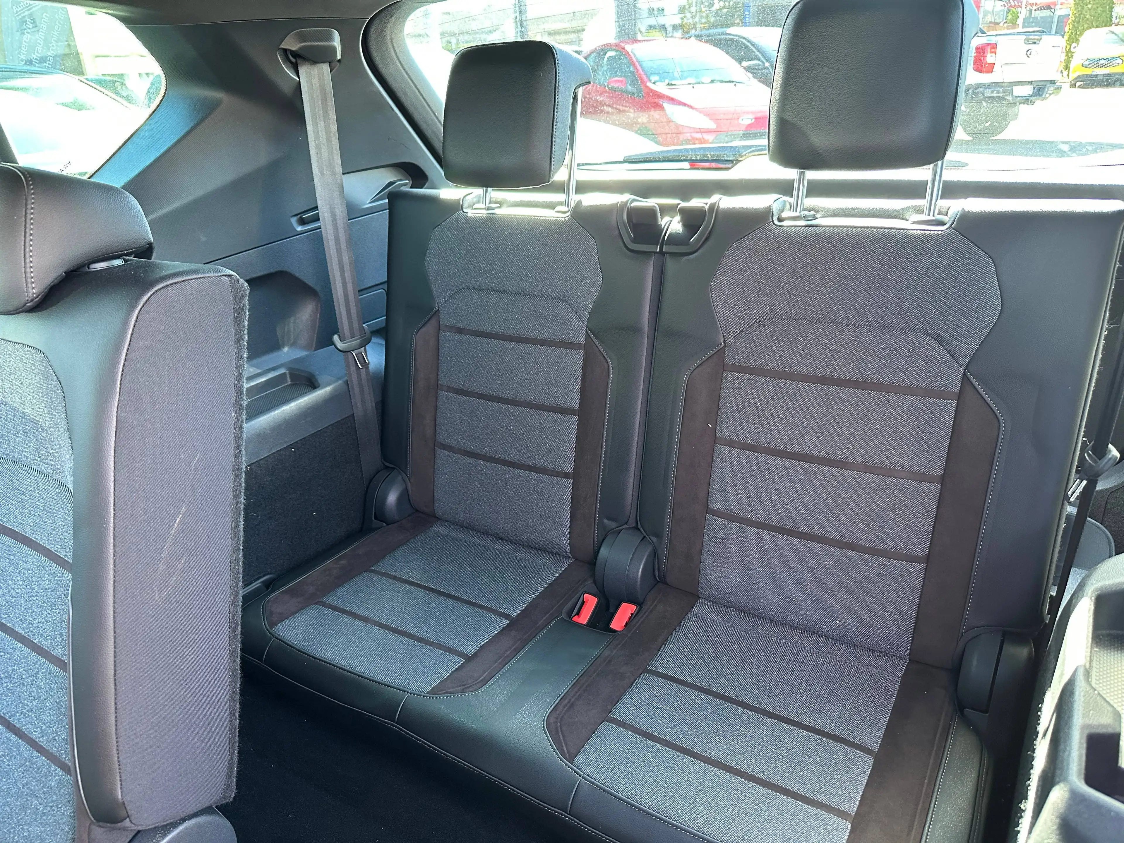 SEAT Tarraco Xcellence 4Drive 2.0 TSI *AHK, LED, Navi, 7-Sitzer...* — photo 9