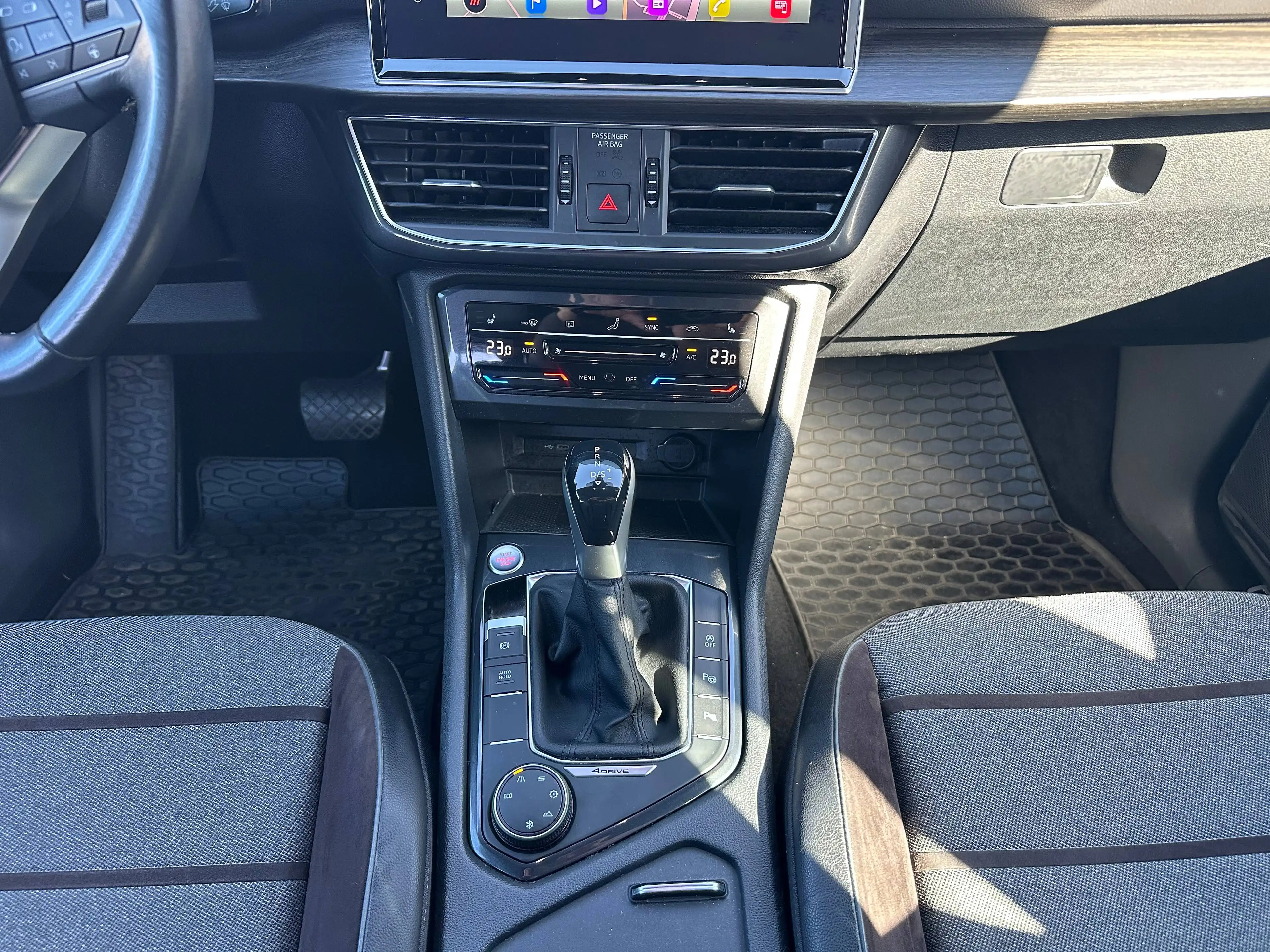 SEAT Tarraco Xcellence 4Drive 2.0 TSI *AHK, LED, Navi, 7-Sitzer...* — photo 12