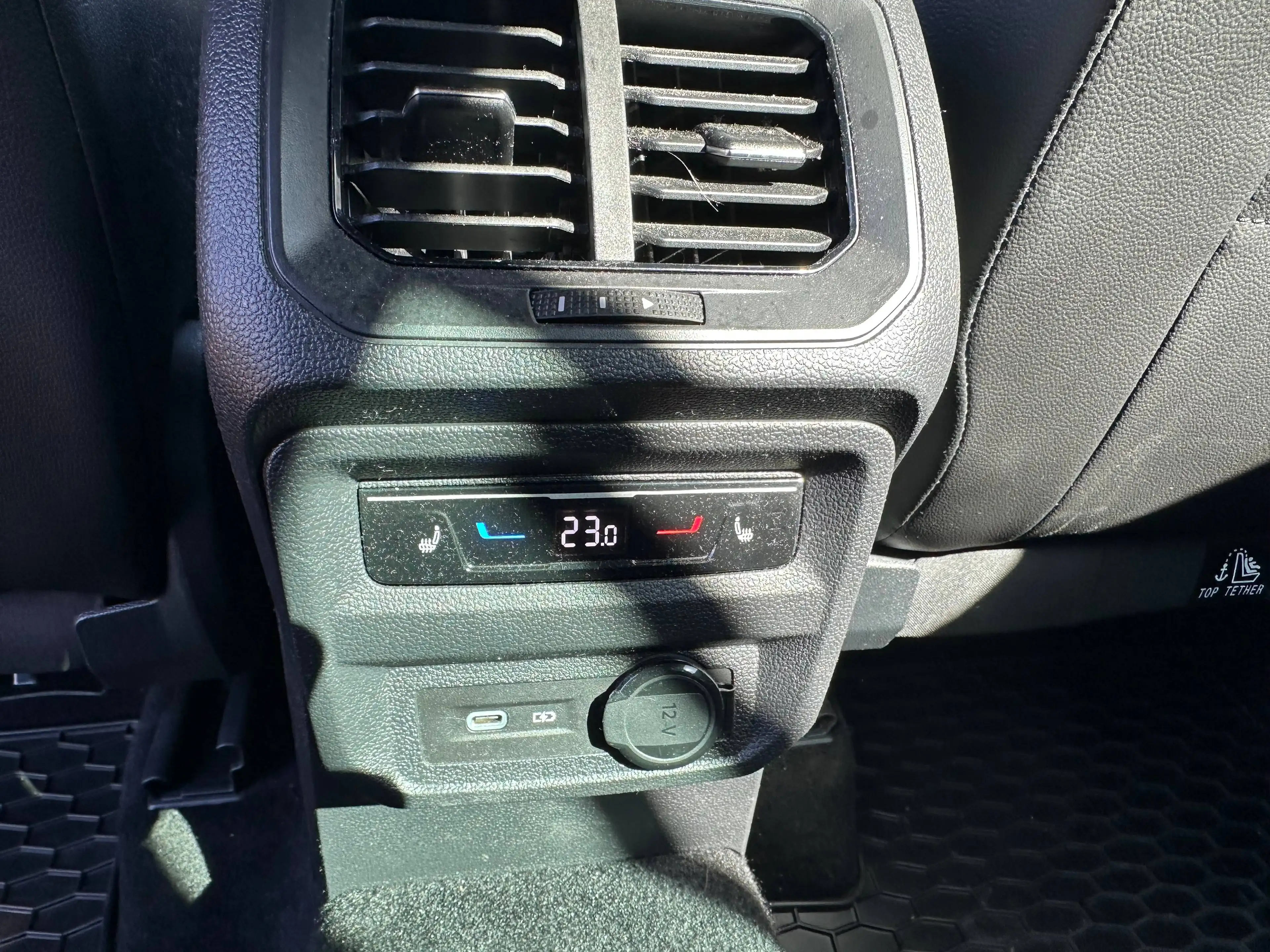 SEAT Tarraco Xcellence 4Drive 2.0 TSI *AHK, LED, Navi, 7-Sitzer...* — photo 17