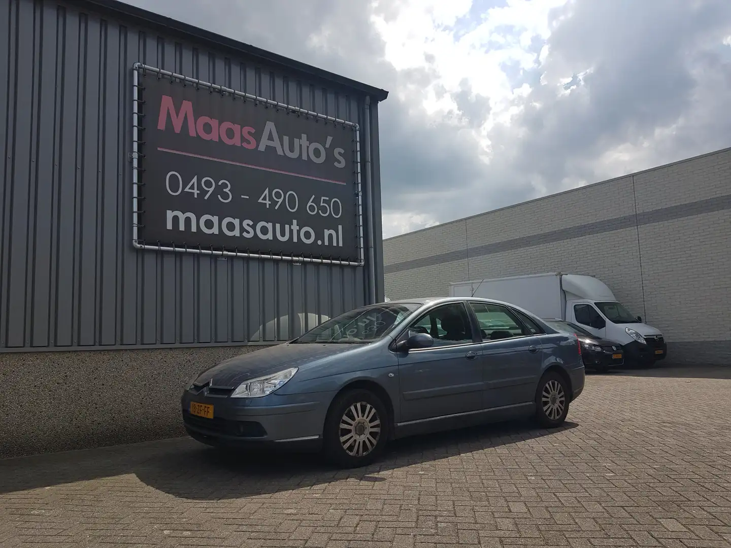 Citroen C5 2.0-16V Ligne Business hydractieve vering 111 !!!! Grau - 1