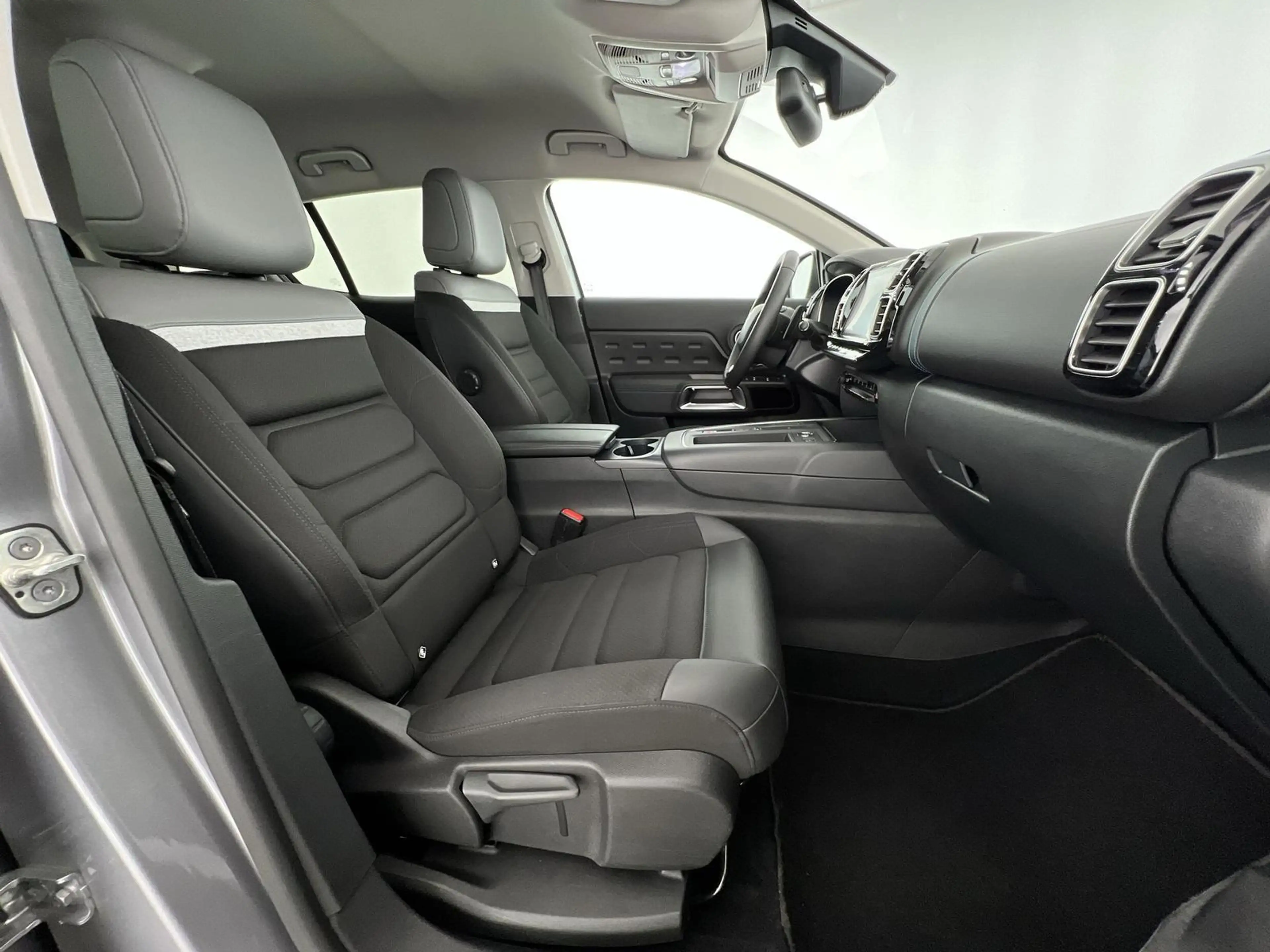 Citroen C5 Aircross Feel Pack 1.2*AHK*SHZ*RFK*uvm — photo 9