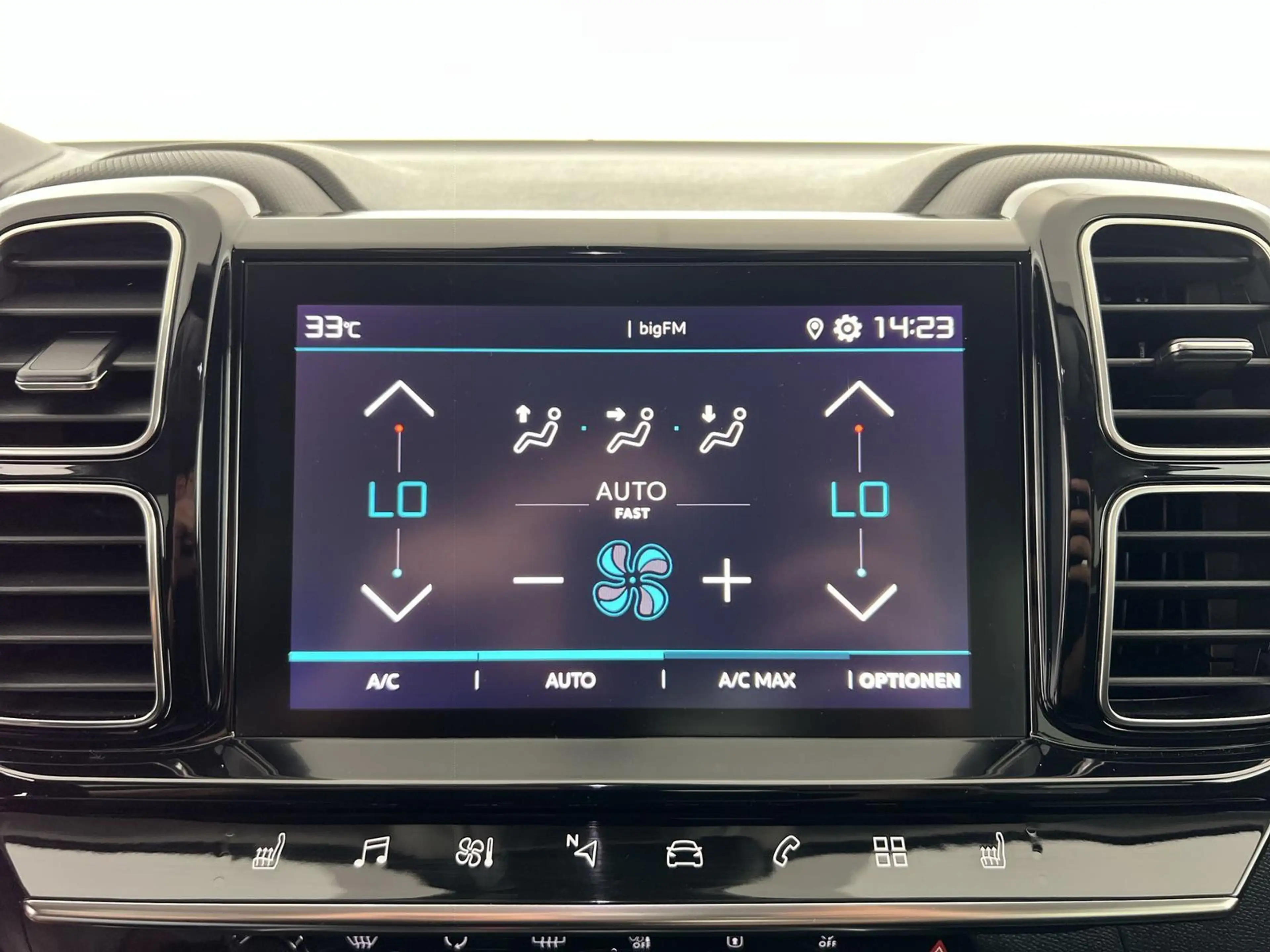 Citroen C5 Aircross Feel Pack 1.2*AHK*SHZ*RFK*uvm — photo 12
