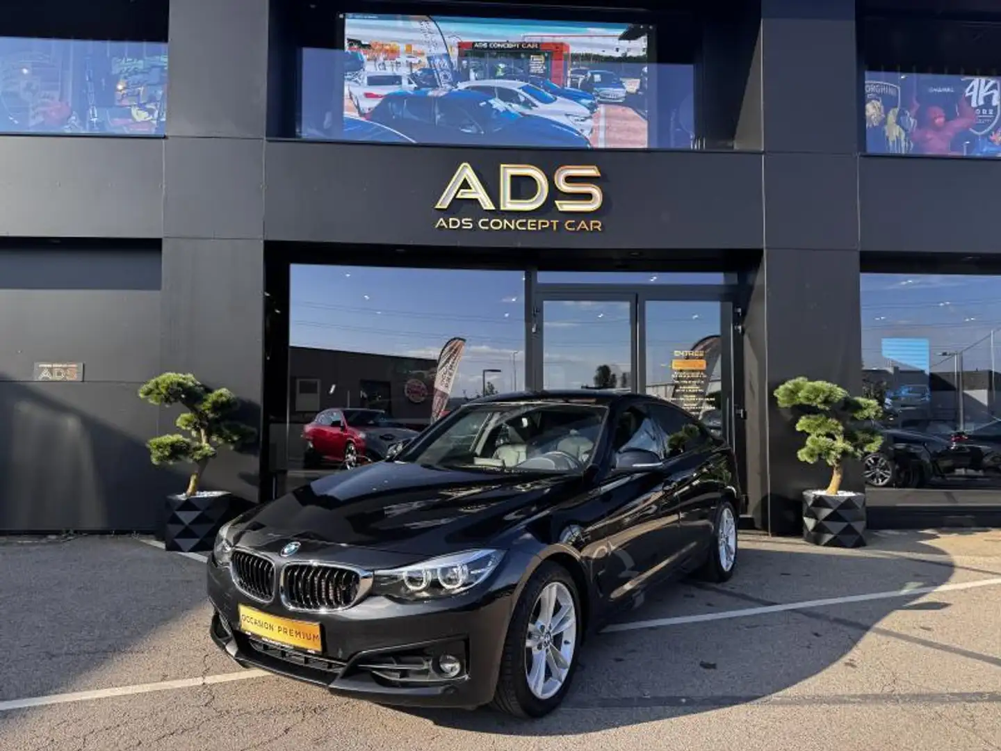 BMW 318 d Gran Turismo Sport Noir - 1