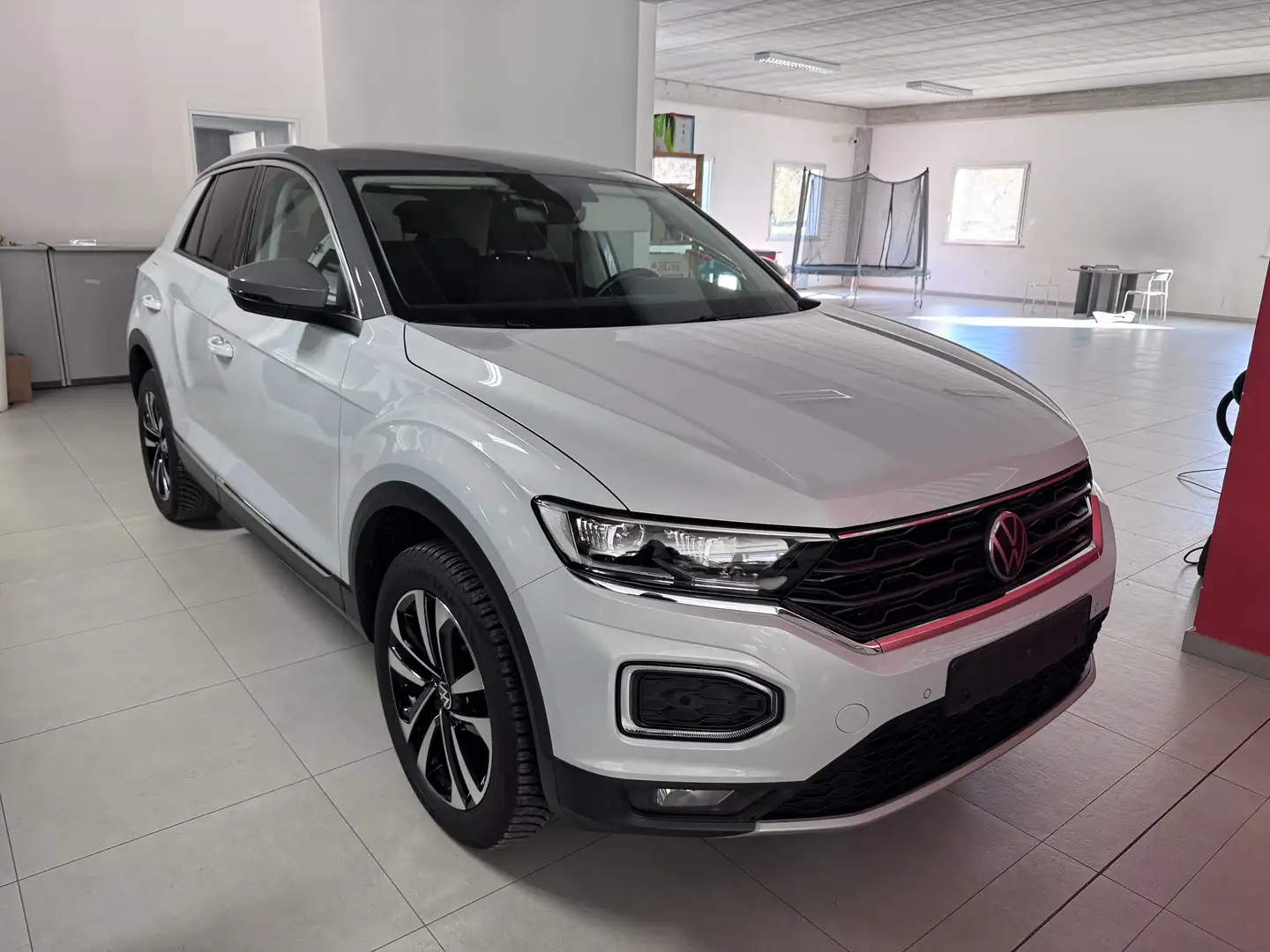 Volkswagen T-Roc 1.6 tdi United Bianco - 1