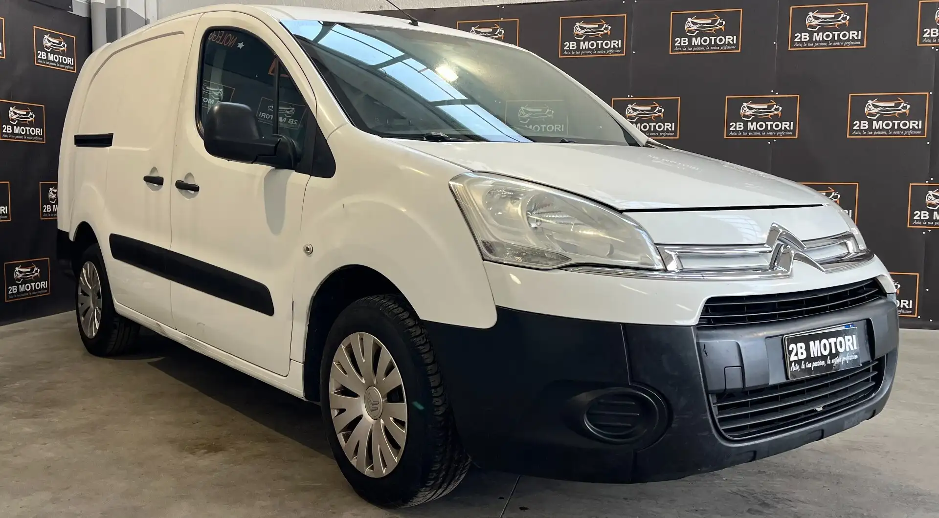 Citroen Berlingo Berlingo 1.6 e-HDi 90CV FAP Van 3 posti Club L2 Blanc - 2