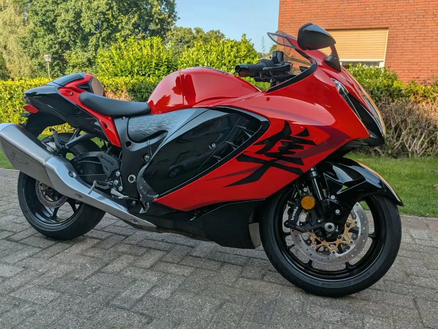 Suzuki Hayabusa 25th Anniversary Edition Rojo - 1
