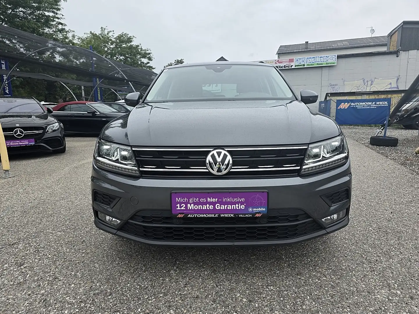 Volkswagen Tiguan 2,0 TDI SCR Sky Grau - 2