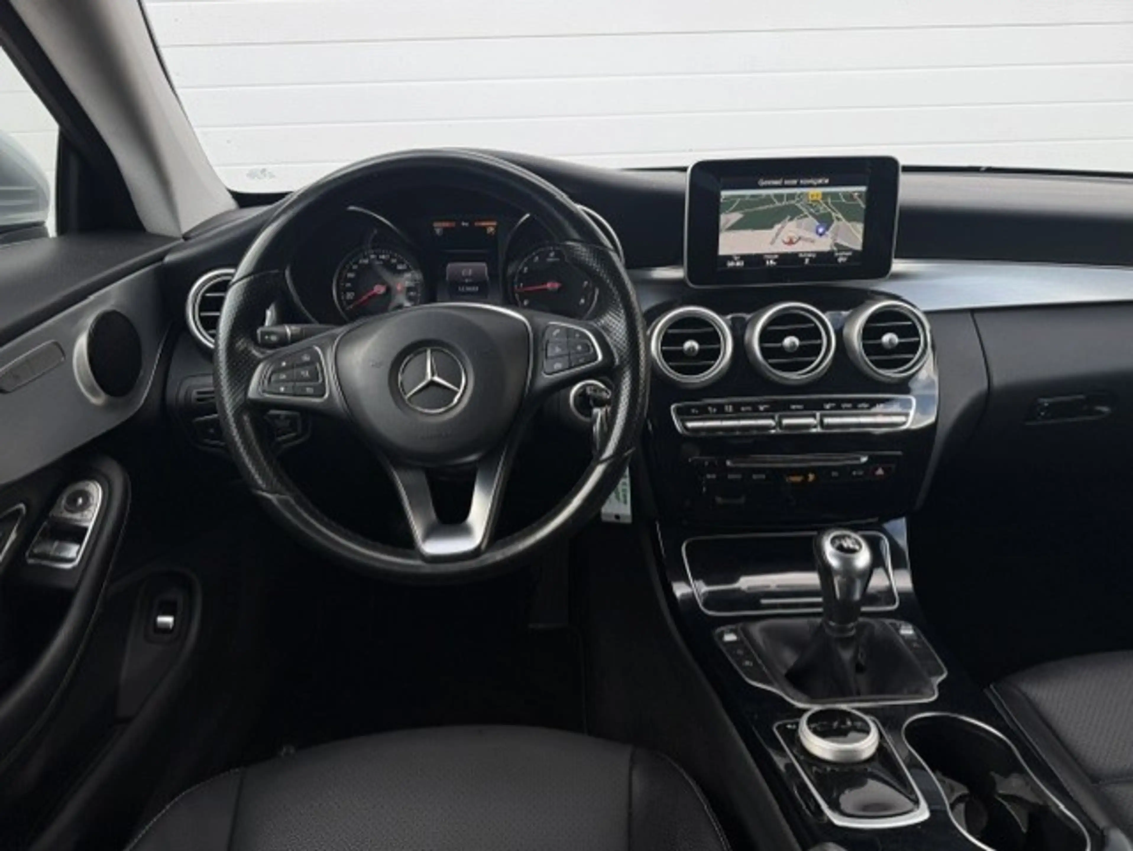 Mercedes-Benz C 180 Coupé Prestige-LED-Stoelverwaming — photo 11