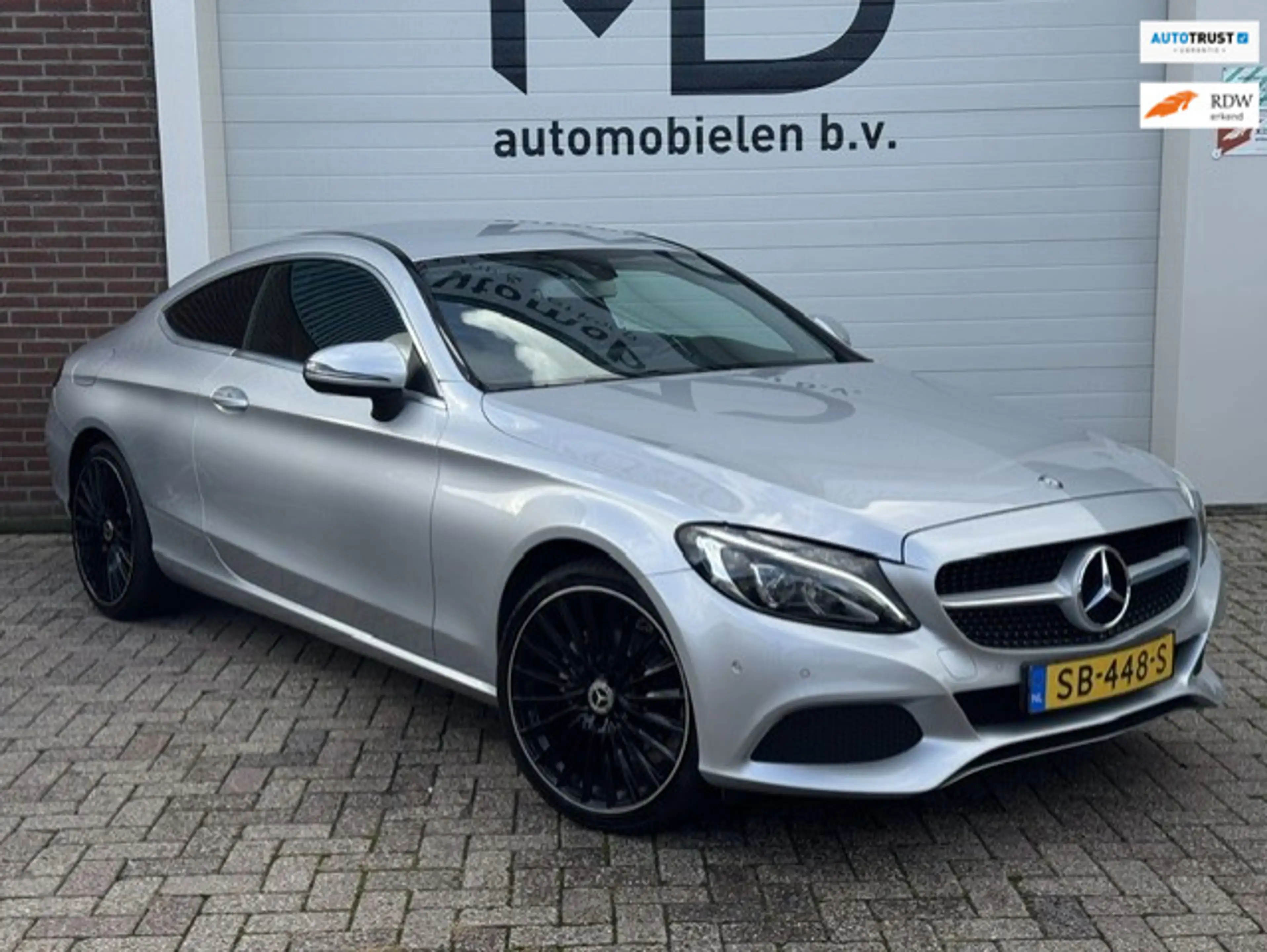 Mercedes-Benz C 180 Coupé Prestige-LED-Stoelverwaming