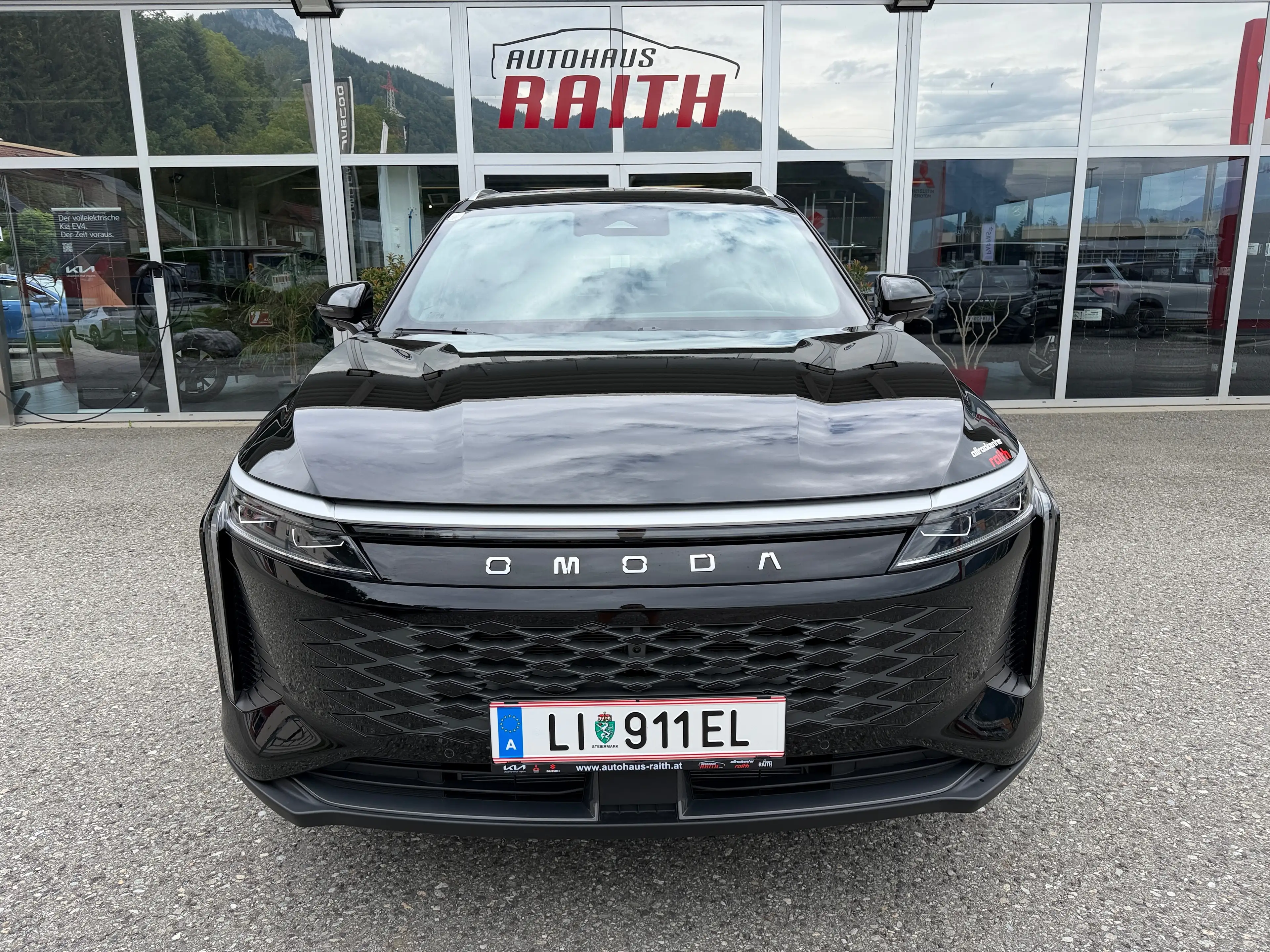 Omoda 9 1,5 PHEV Premium-Line AWD — photo 2
