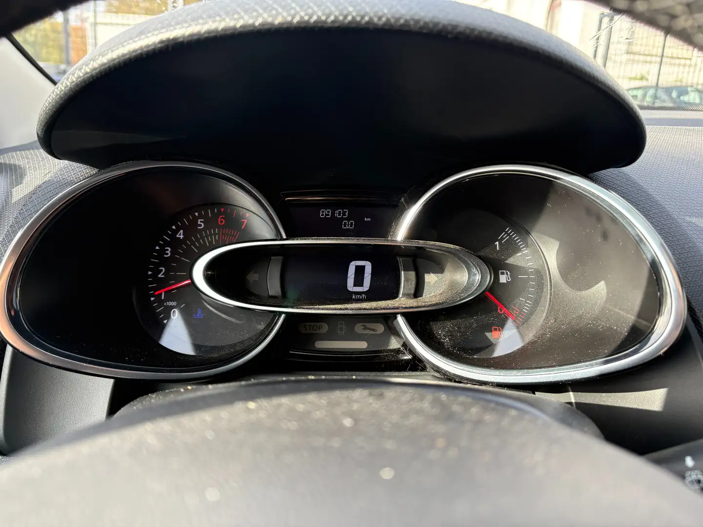 Renault Clio Clio 0.9 TCe Limited - EU6 - GARANTIE 1 AN Argent - 2