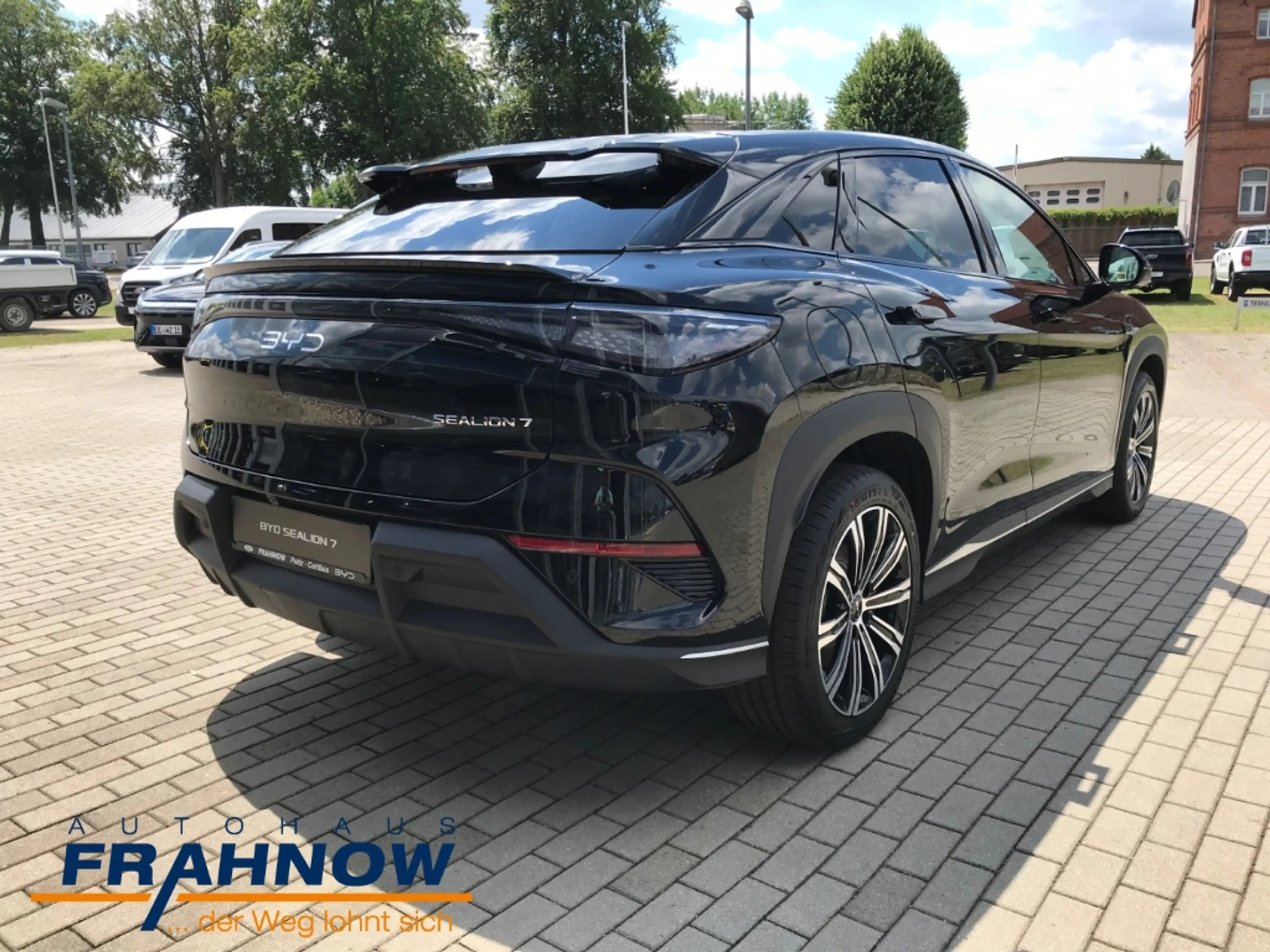 BYD Sealion 7 230 kW RWD Comfort LED ACC NAVI PANO — photo 4
