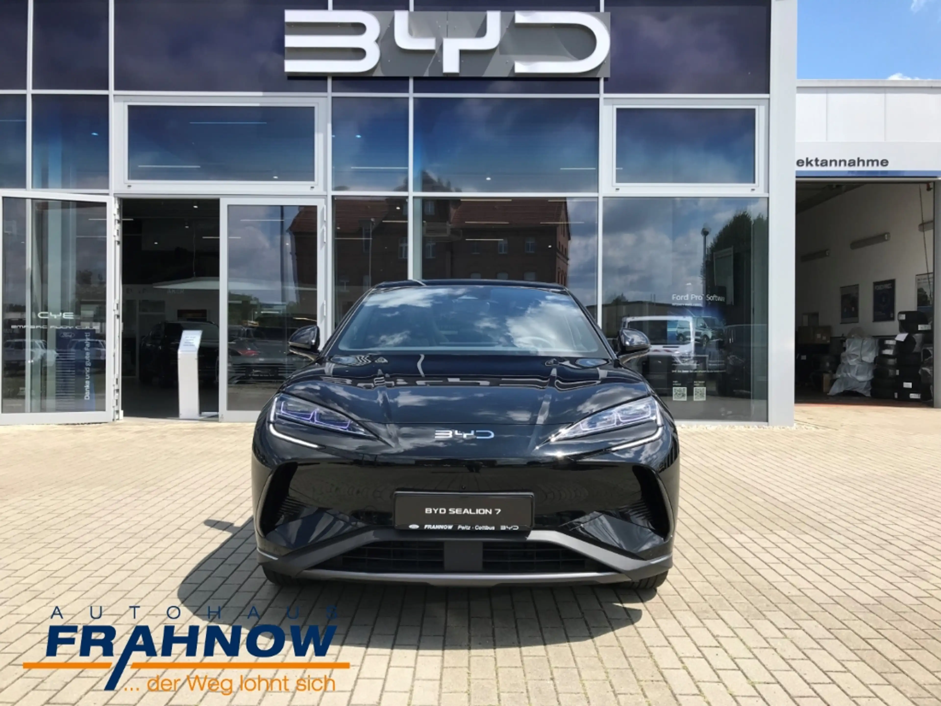 BYD Sealion 7 230 kW RWD Comfort LED ACC NAVI PANO — photo 2