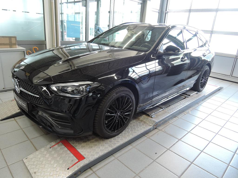 Mercedes-Benz C 300 e T-Modell AMG+MBUX+Night+Ambiente+Carbon