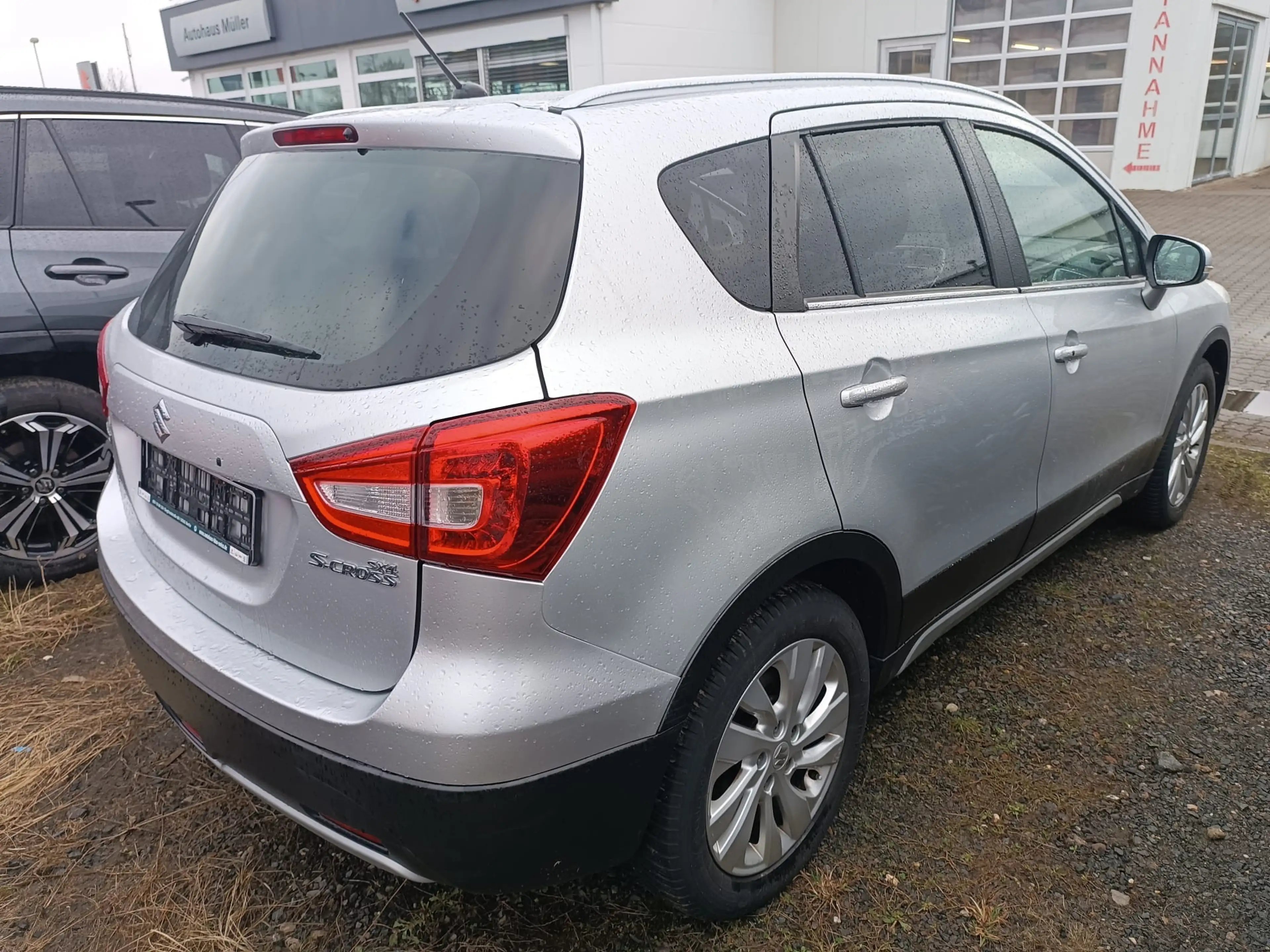 Suzuki SX4 S-Cross Club — photo 2