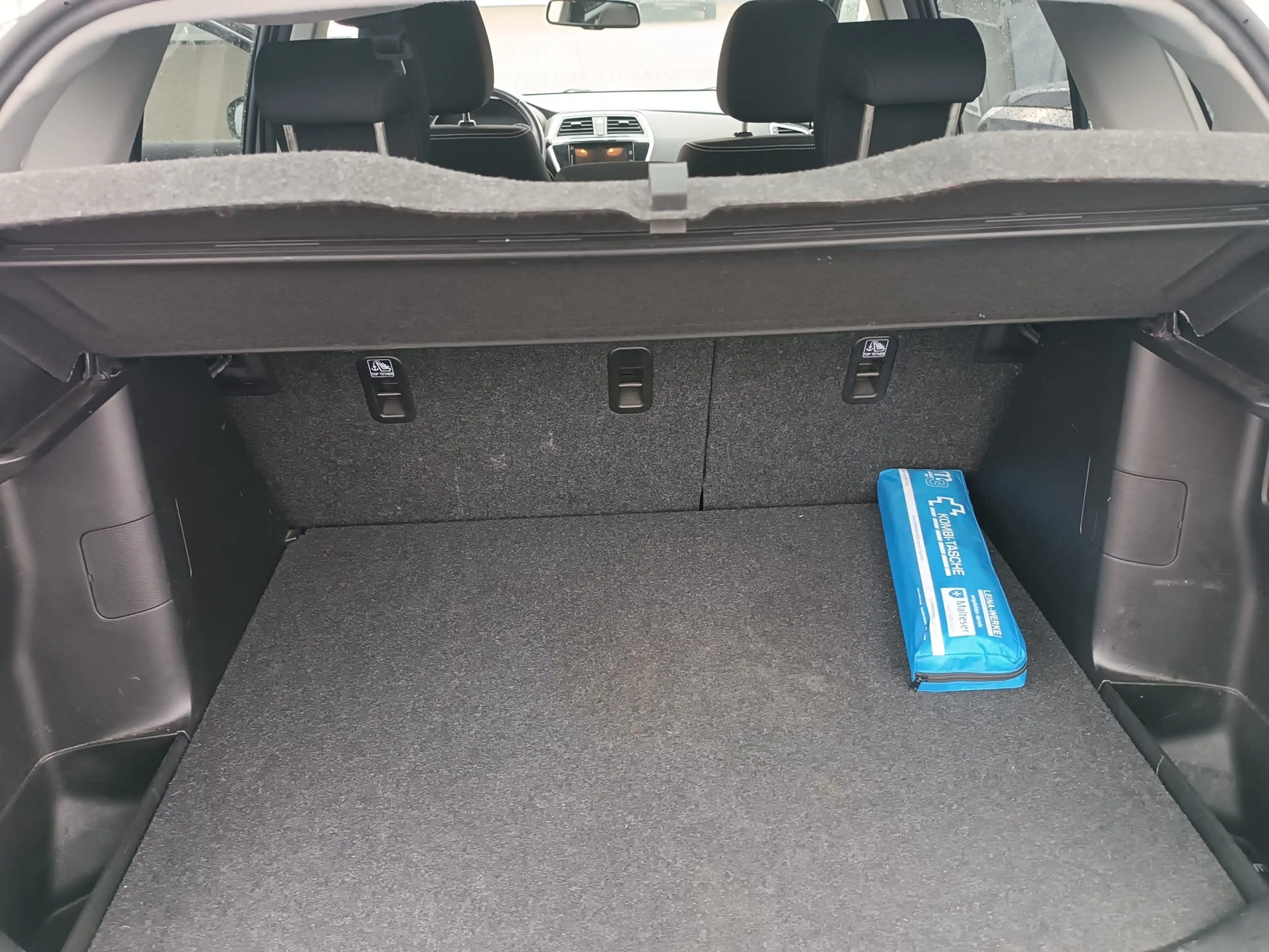 Suzuki SX4 S-Cross Club — photo 10