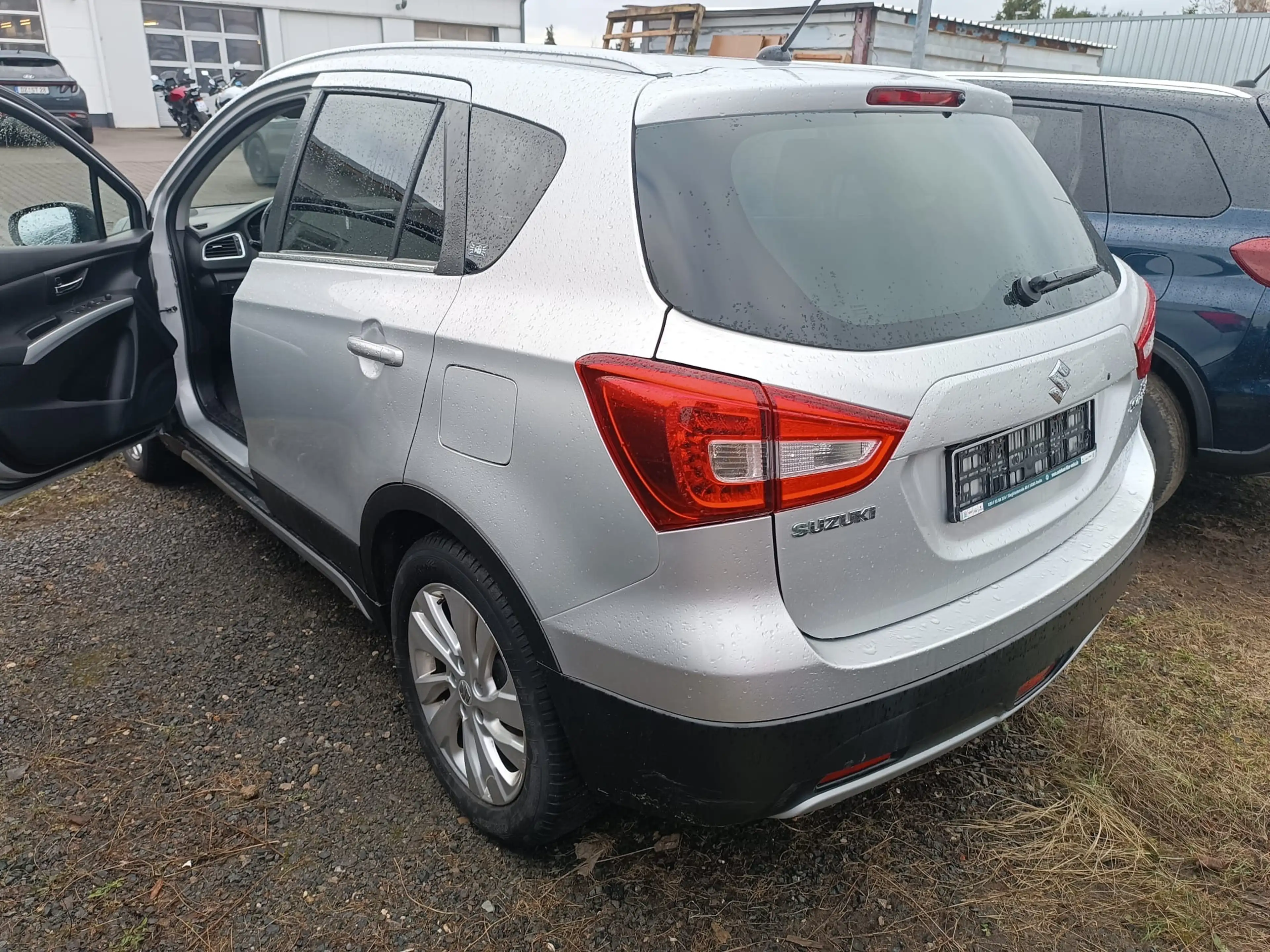 Suzuki SX4 S-Cross Club — photo 3