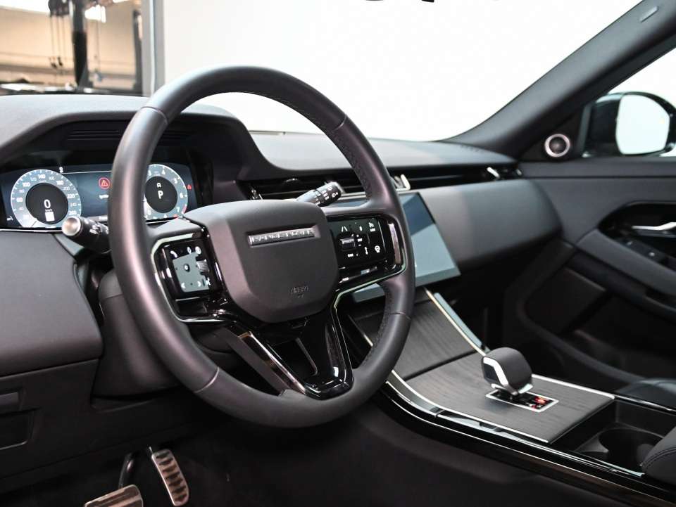 2026 Land Rover Range Rover Evoque R-DYNAMIC SE/BLACK PACK/TECH PACK/COLD CLIMATE PAC — снимка 3