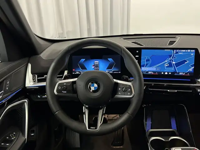 BMW X1 view 11