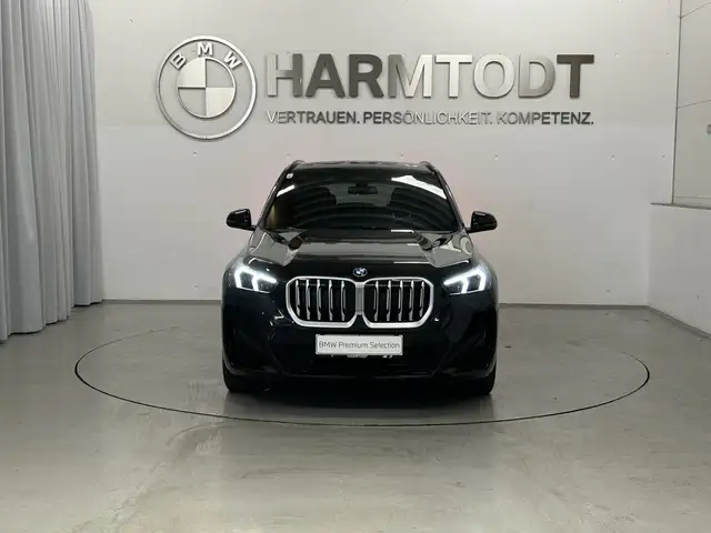 BMW X1 view 7