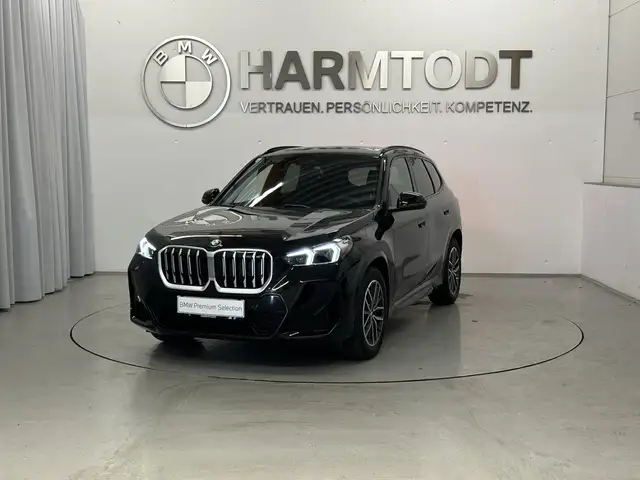 BMW X1 view 2