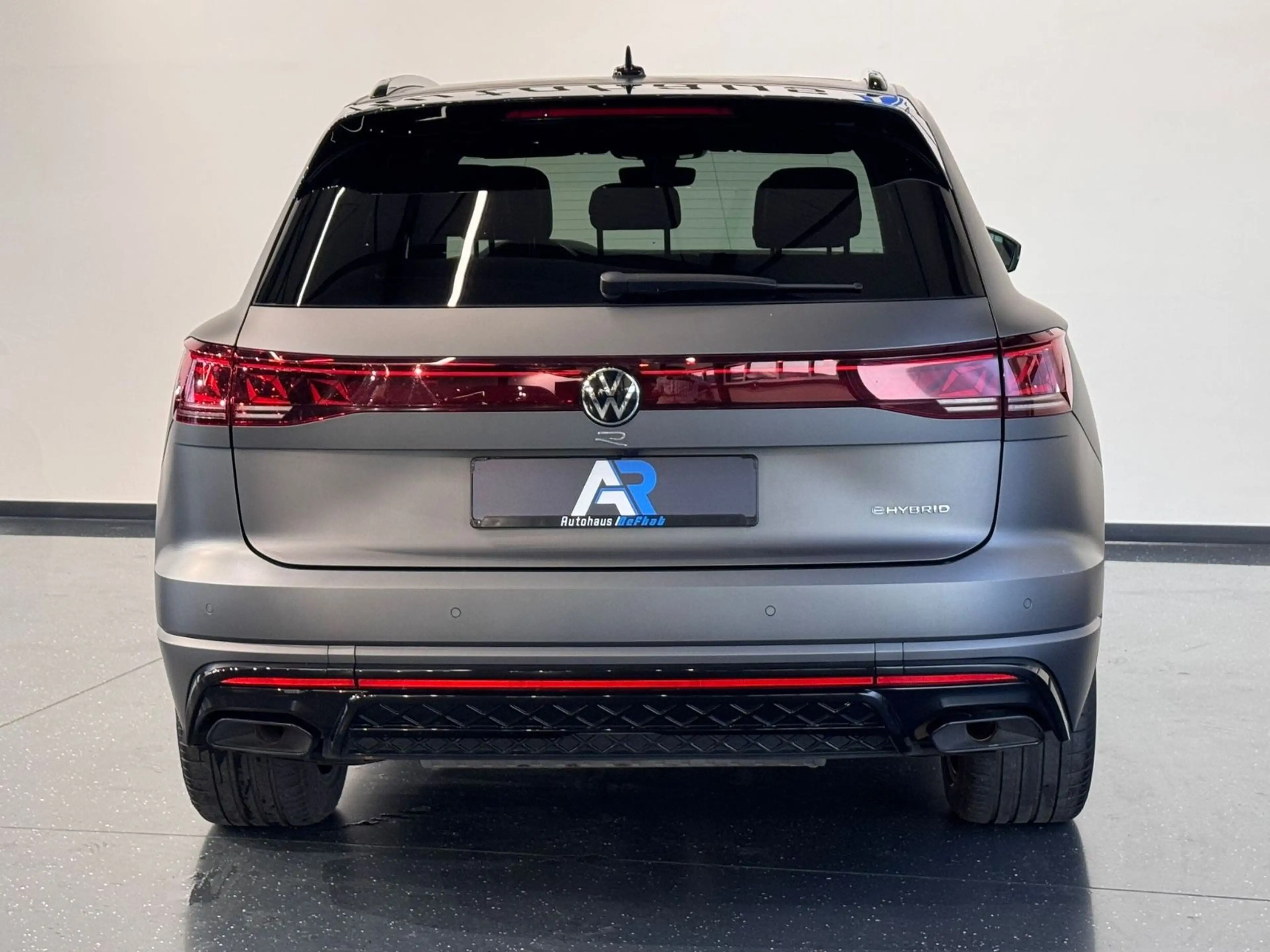 Volkswagen Touareg R 3.0 TSI eHybrid 4Motion*PANO*MATRIX*AH — photo 13