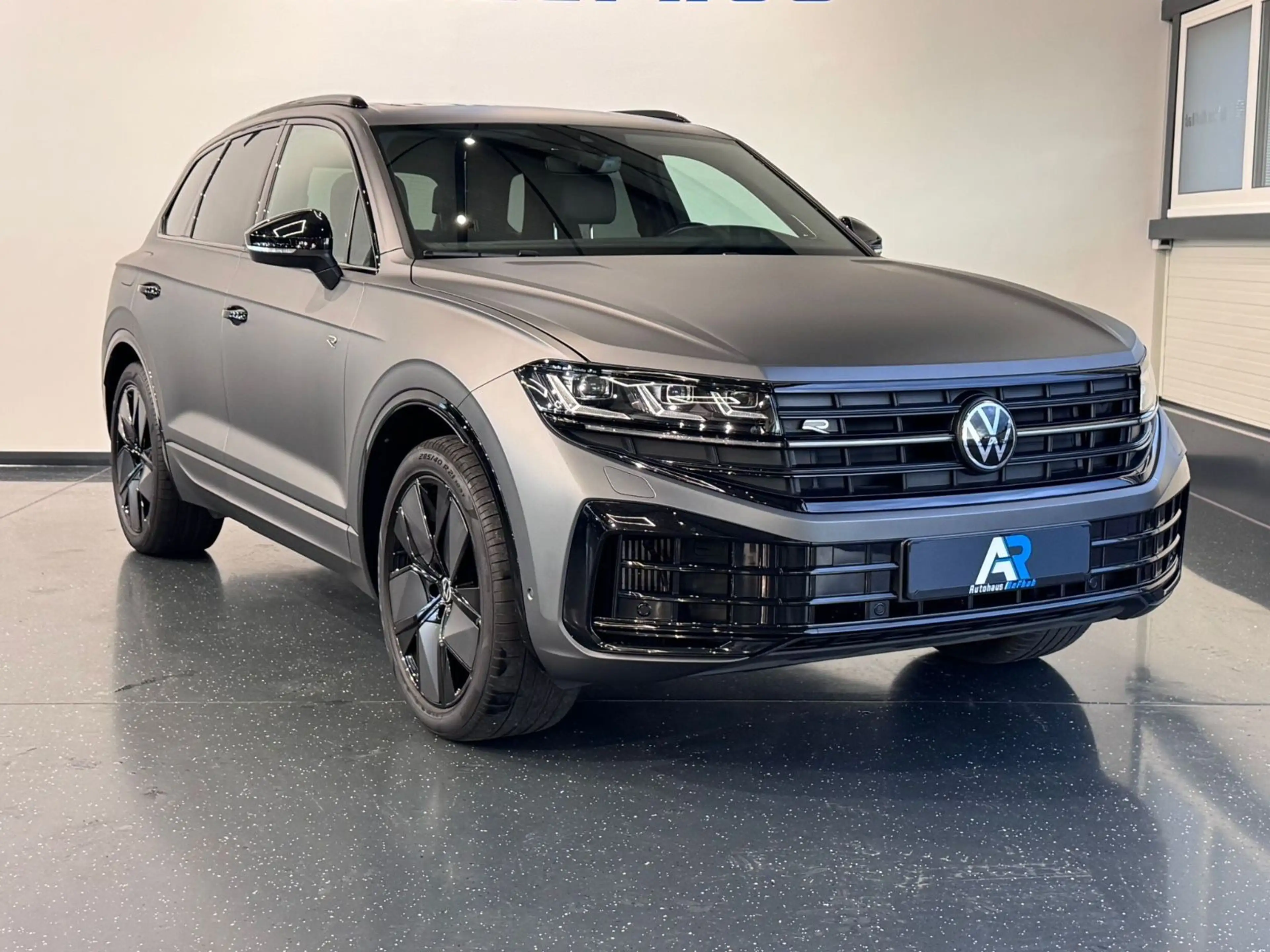 Volkswagen Touareg R 3.0 TSI eHybrid 4Motion*PANO*MATRIX*AH — photo 7