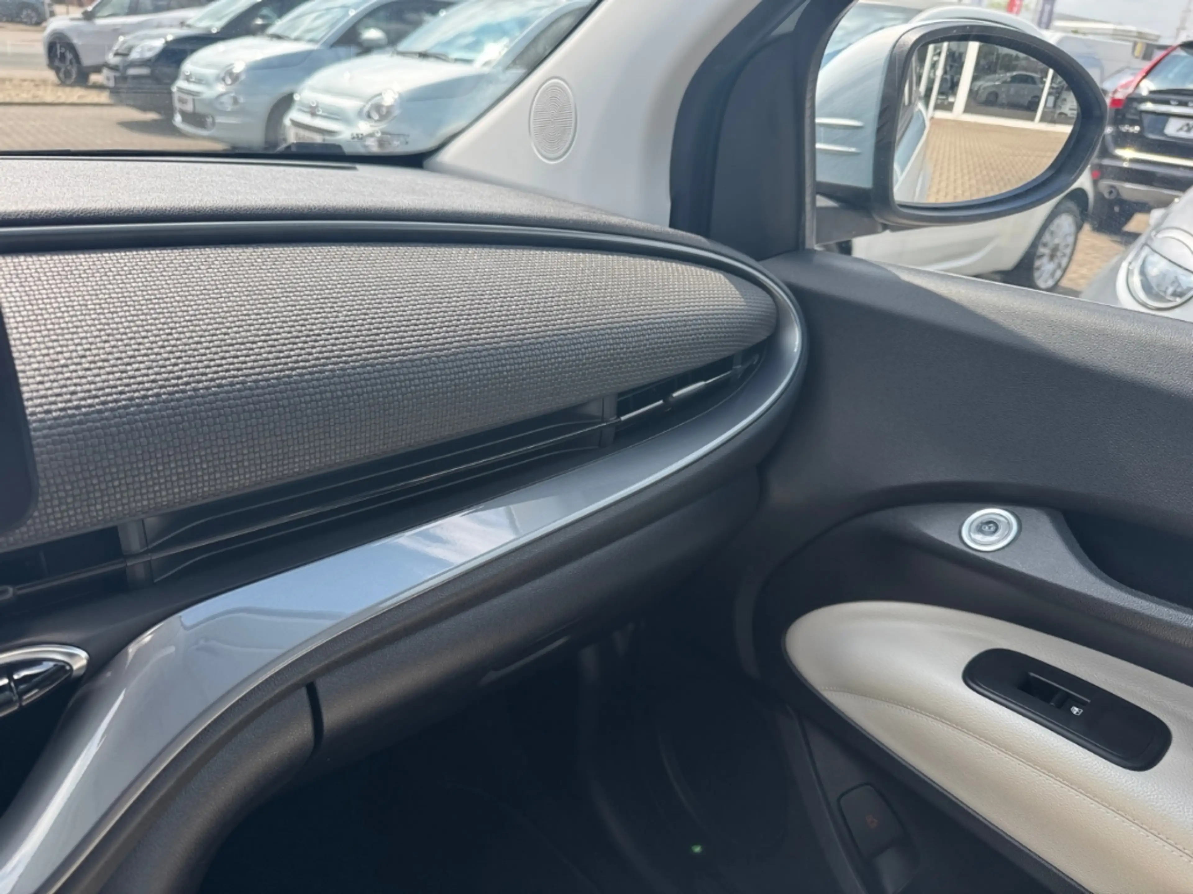 Fiat 500e La Prima By Bocelli+NAVI+JBL+LEDER+ACC+KAMERA — photo 22