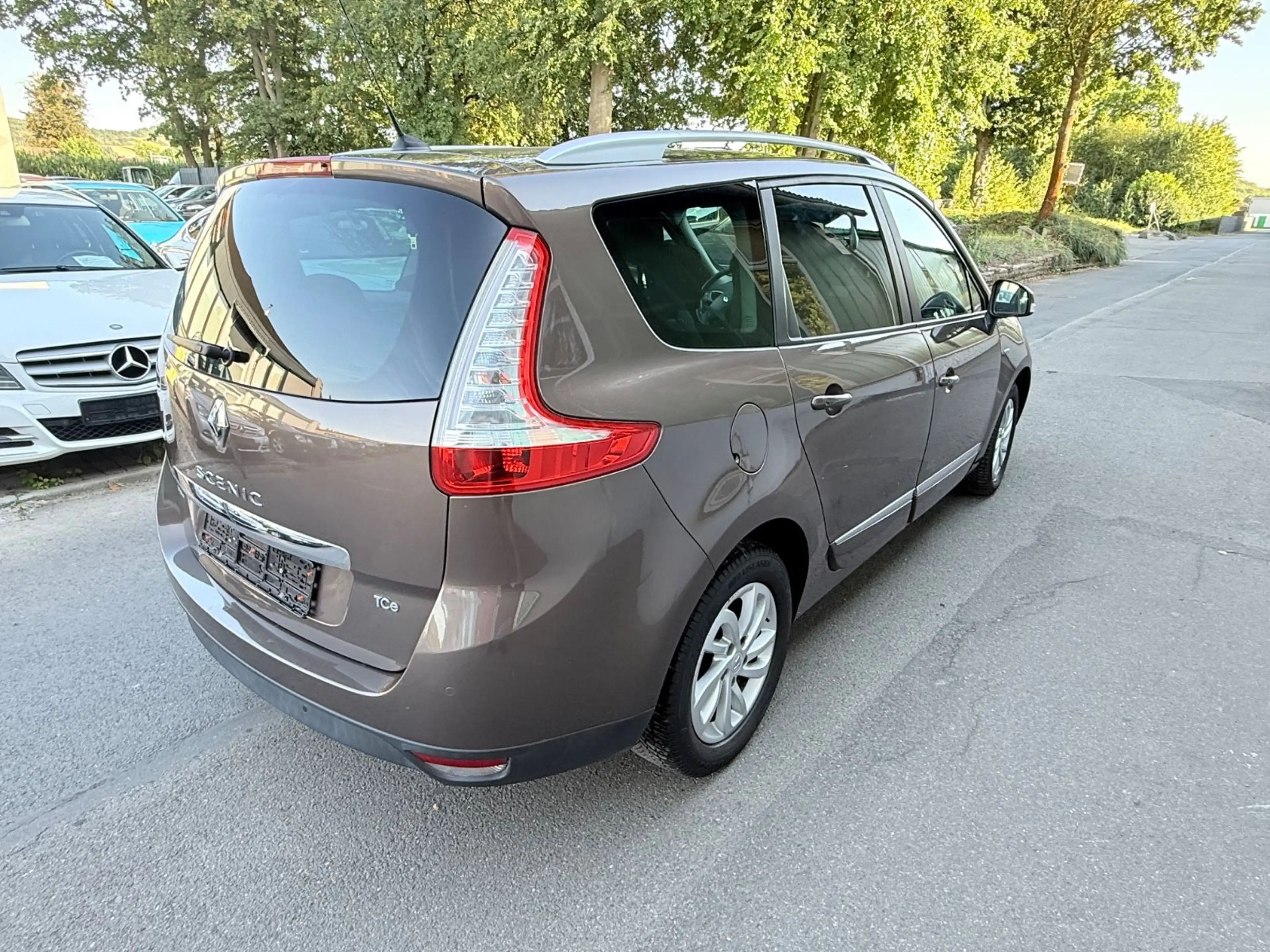 Renault Scenic III Grand Limited 7 Sitze — photo 8