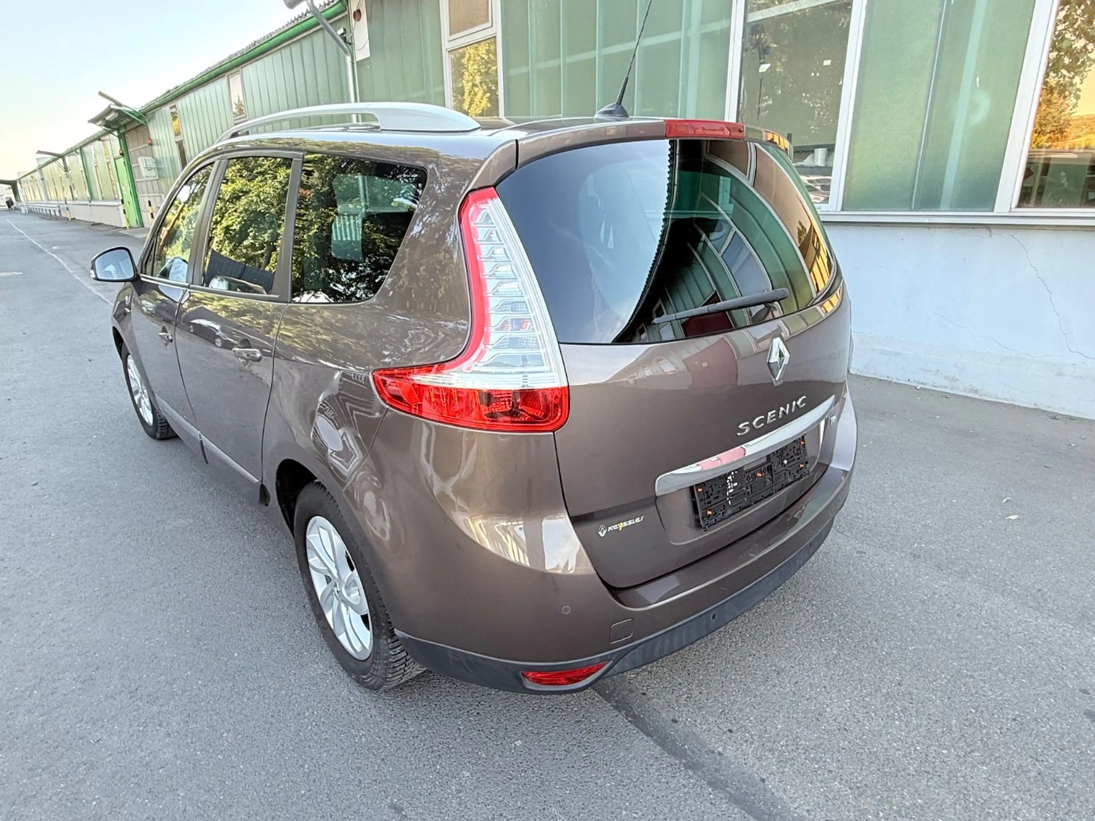Renault Scenic III Grand Limited 7 Sitze — photo 10