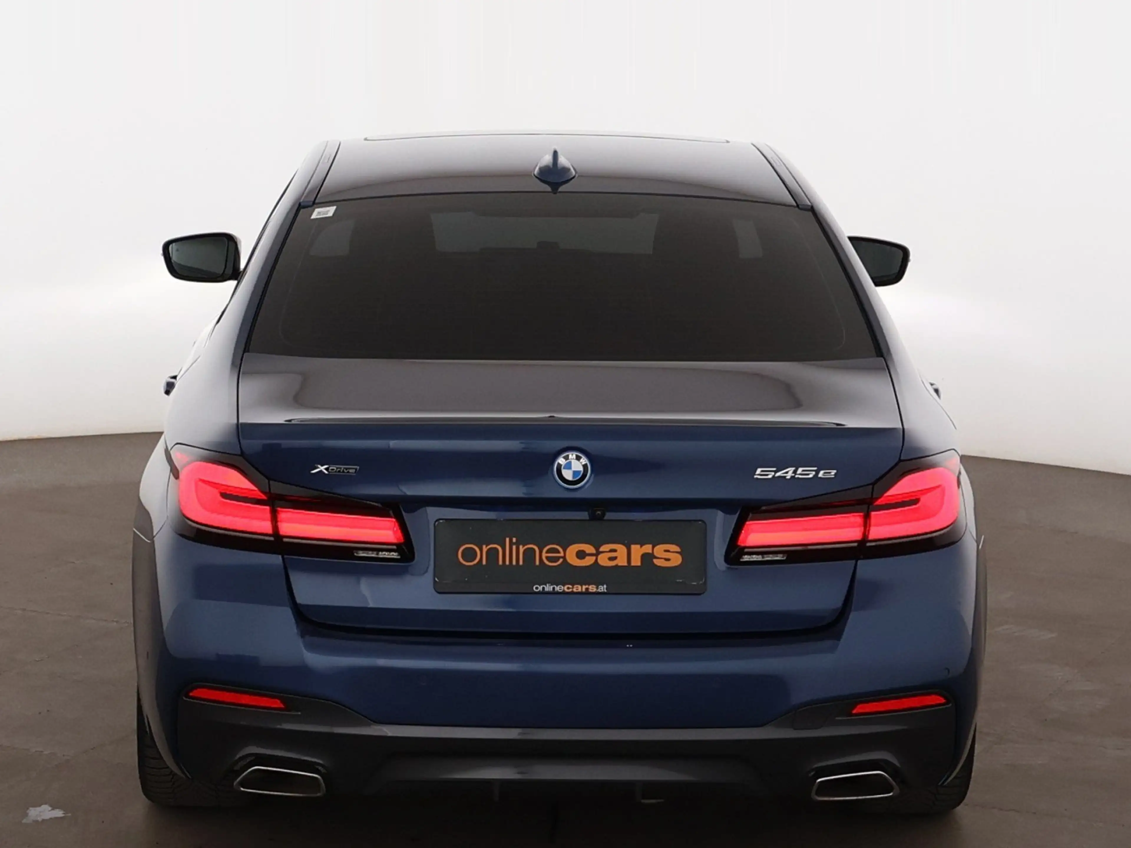 BMW 545 e Limousine xDrive M-Sport Aut LASER HEAD-UP — photo 7