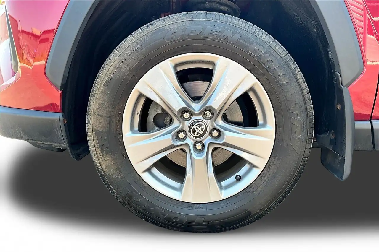 Toyota RAV 4 снимка Toyota RAV 4