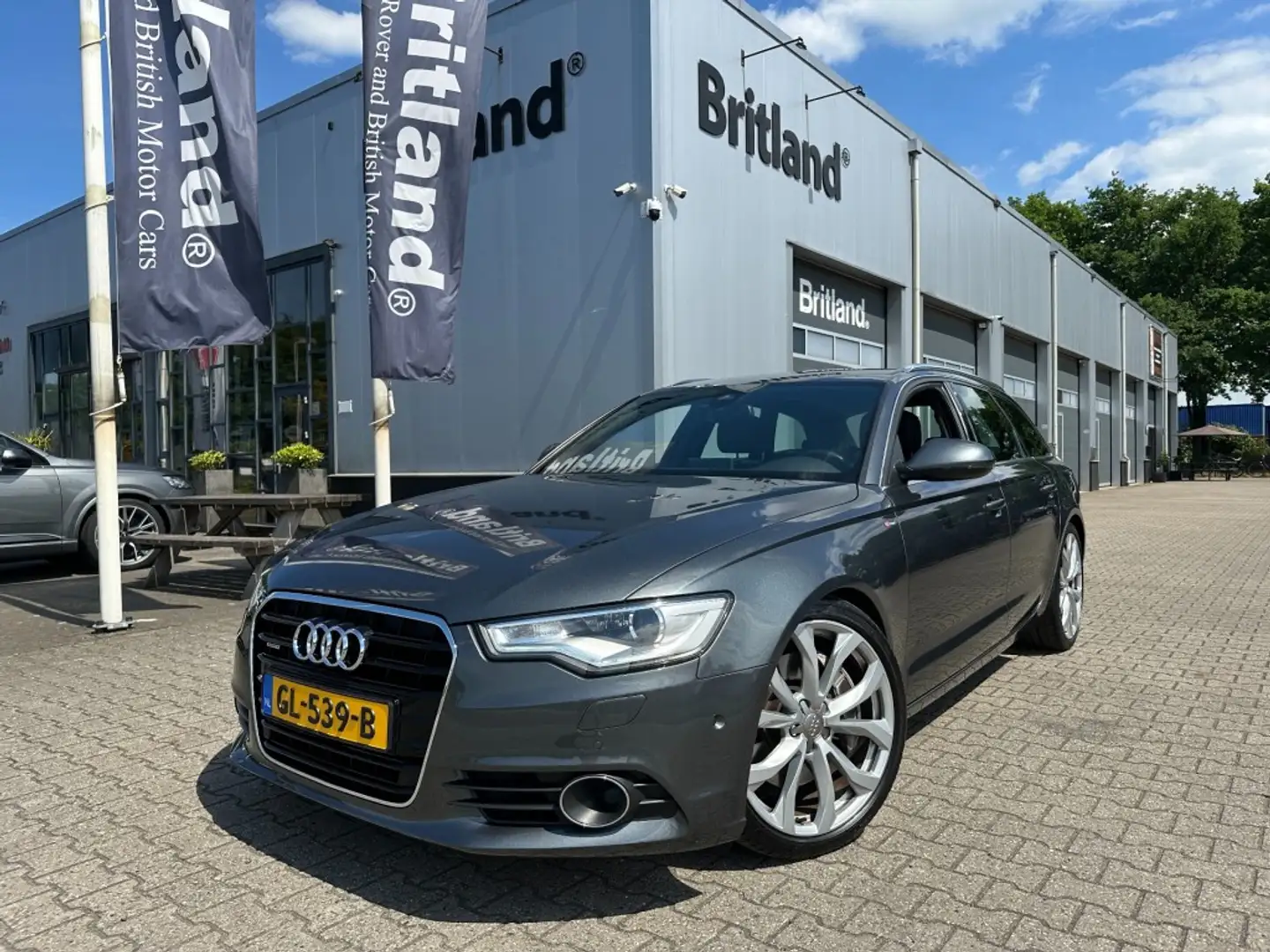 Audi A6 3.0 TFSI QUATTRO S-LINE bj2014 *Adaptive *Navi *Xe Gris - 1