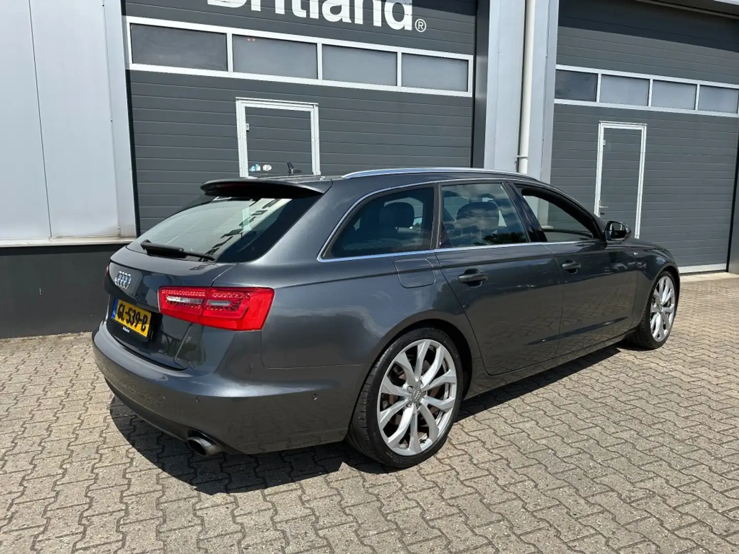 Audi A6 3.0 TFSI QUATTRO S-LINE bj2014 *Adaptive *Navi *Xe Gris - 2