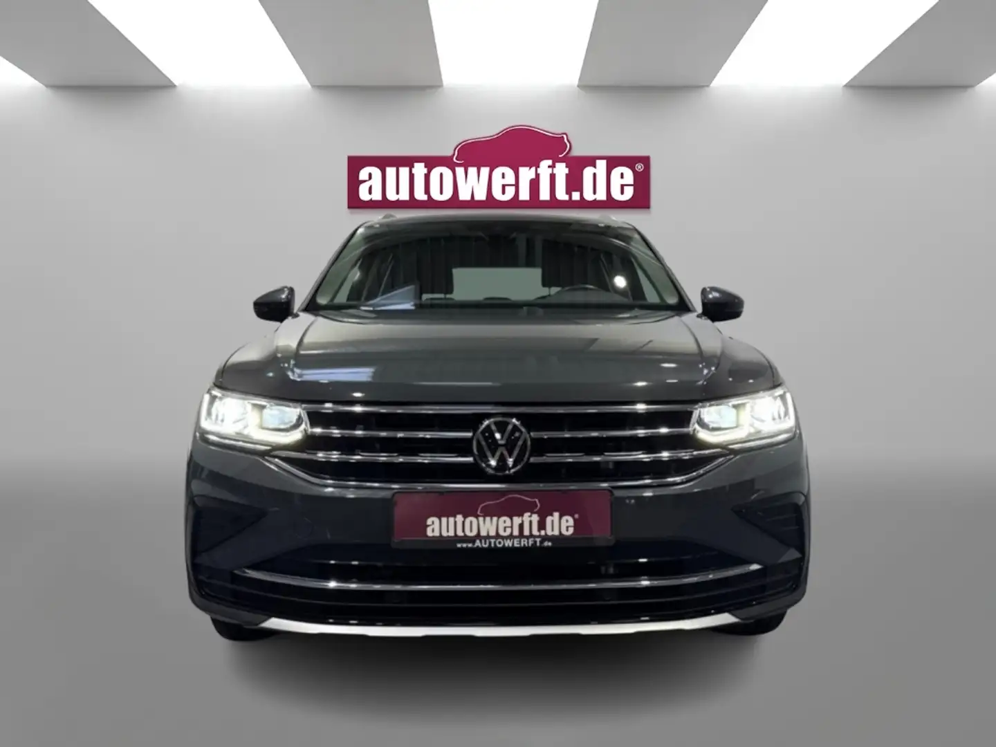 Volkswagen Tiguan 1.4 eHybrid ELEGANCE AHK MATRIX IQ NAVI PDC 18Z VI Grau - 2