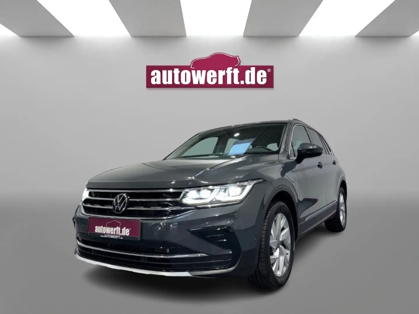 Volkswagen Tiguan 1.4 eHybrid ELEGANCE AHK MATRIX IQ NAVI PDC 18Z VI Grau - 1