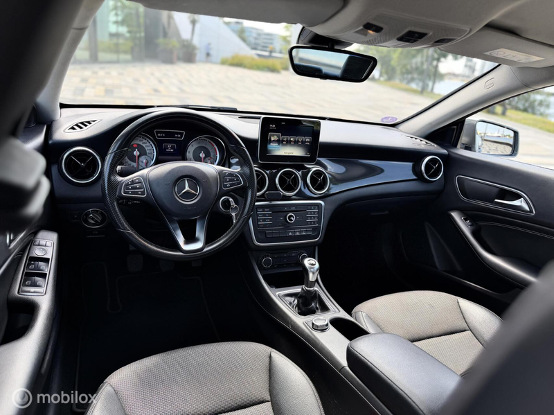 Mercedes-Benz CLA 180 AMG Line | Onderhoudshistorie — photo 13