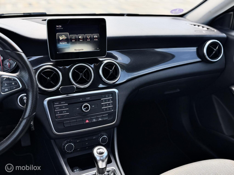 Mercedes-Benz CLA 180 AMG Line | Onderhoudshistorie — photo 19