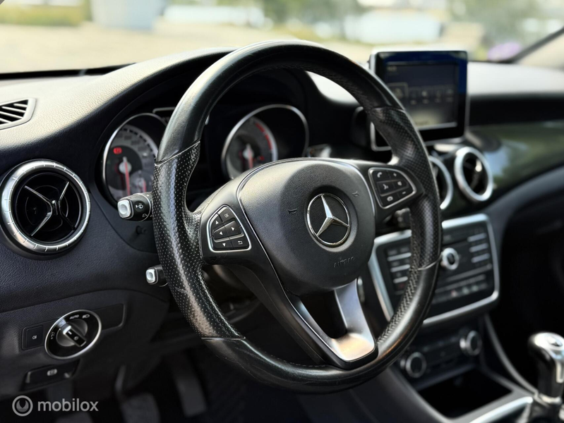 Mercedes-Benz CLA 180 AMG Line | Onderhoudshistorie — photo 3