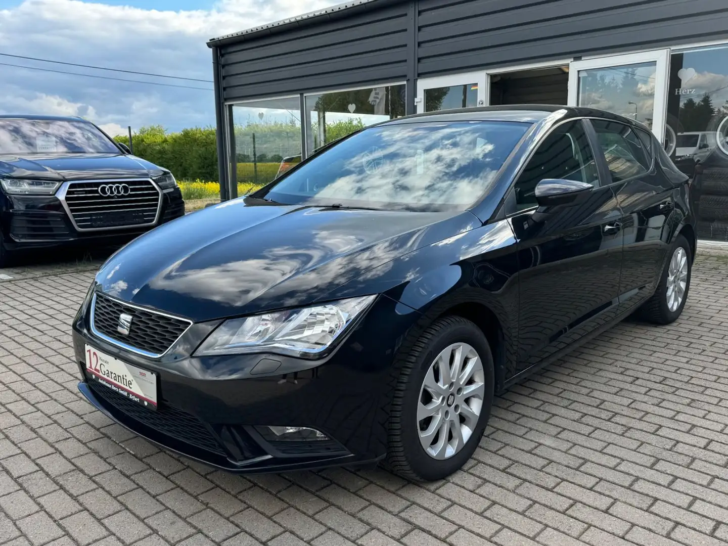 SEAT Leon Style*Automatik*GARANTIE*SERVICE NEU*PDC Noir - 1